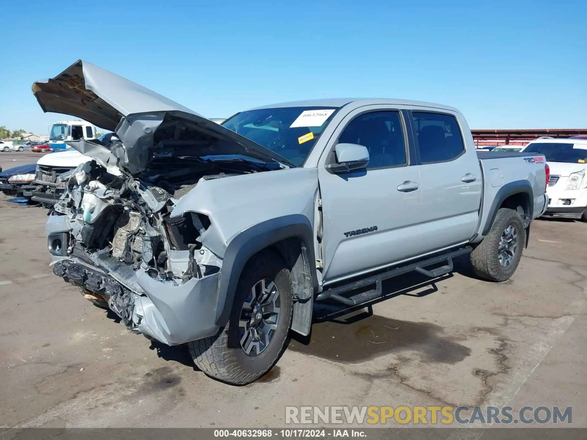 2 Photograph of a damaged car 3TMCZ5AN1KM282546 TOYOTA TACOMA 4WD 2019