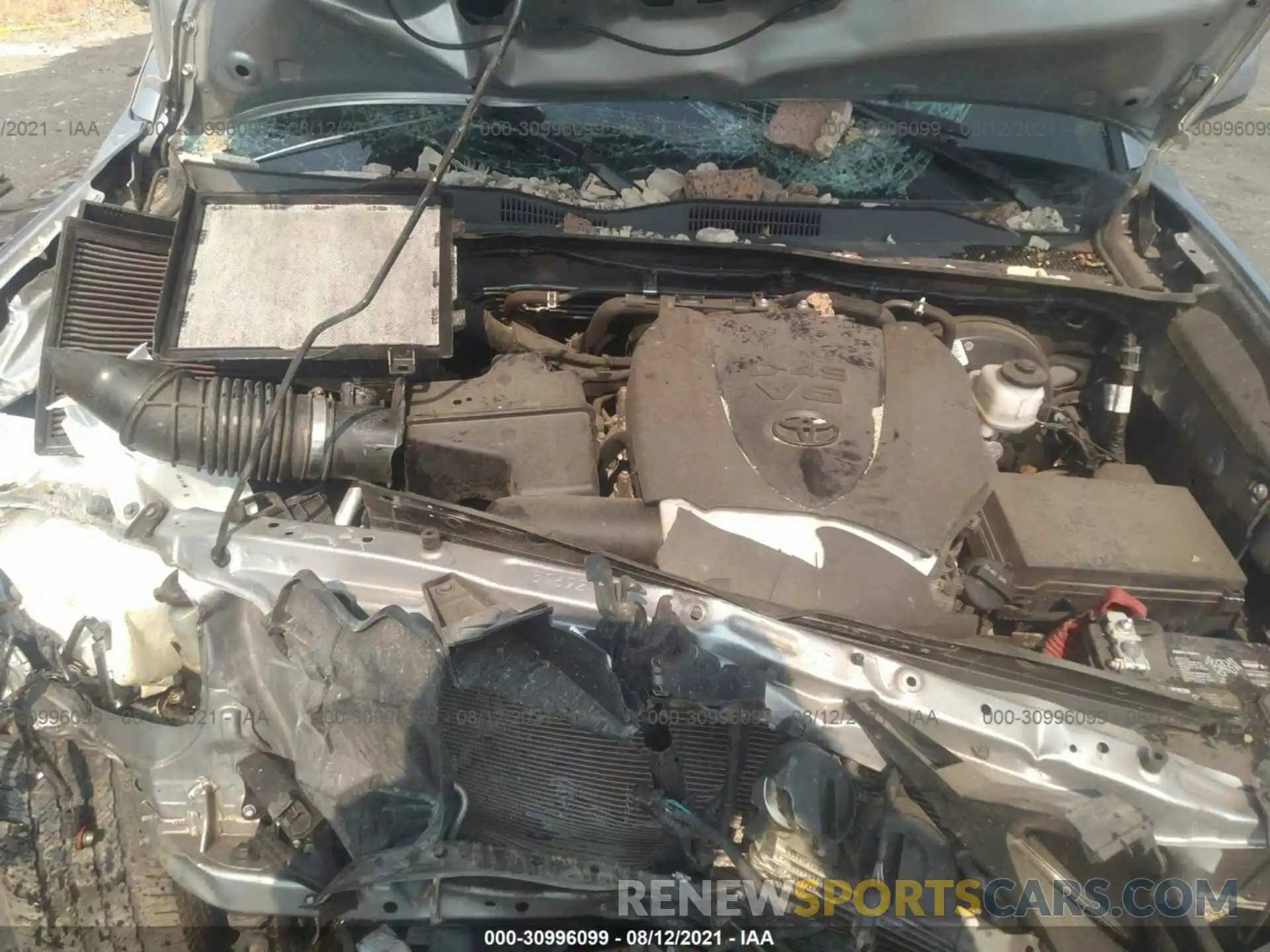 10 Photograph of a damaged car 3TMCZ5AN1KM286774 TOYOTA TACOMA 4WD 2019