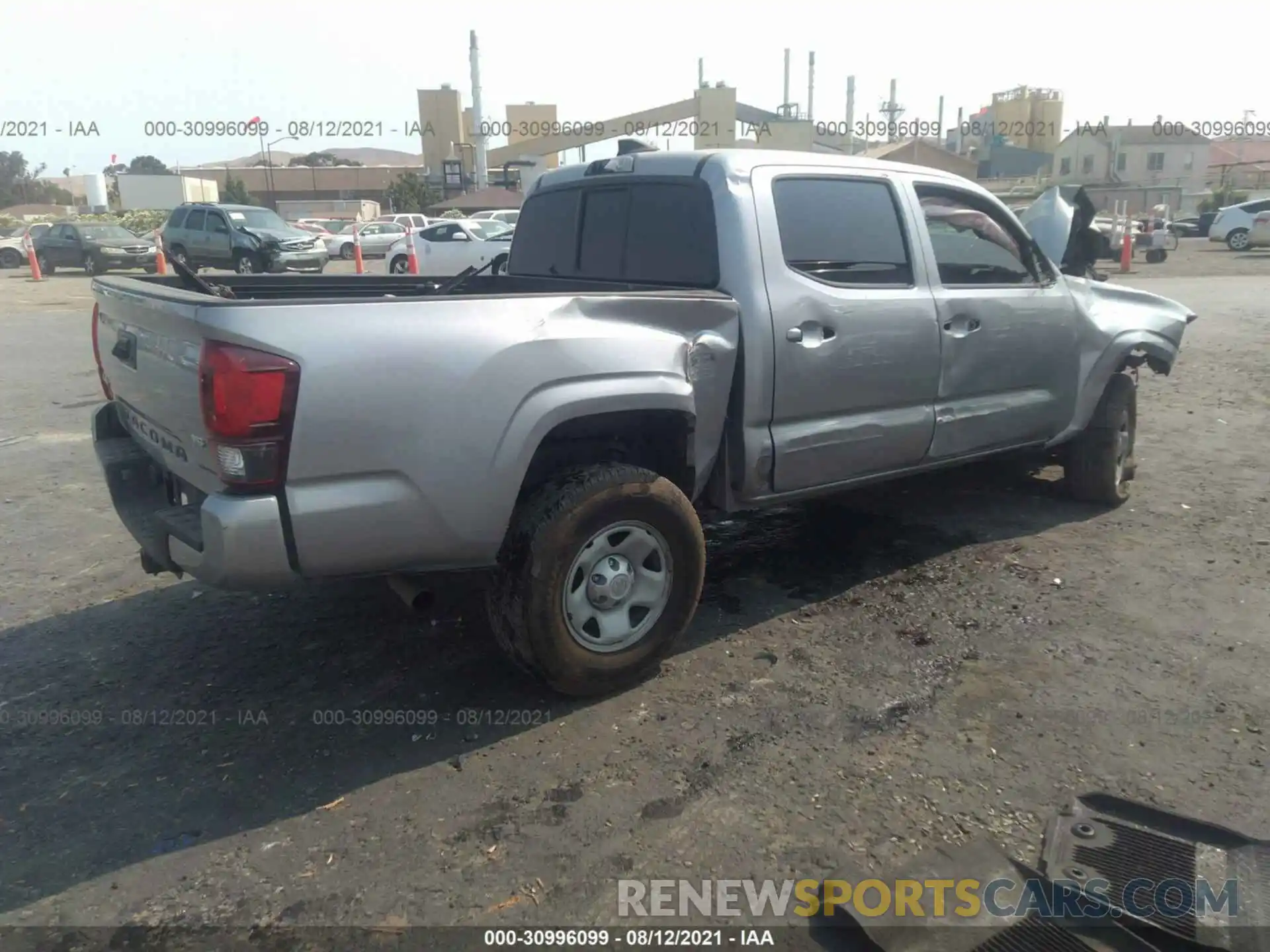 4 Photograph of a damaged car 3TMCZ5AN1KM286774 TOYOTA TACOMA 4WD 2019