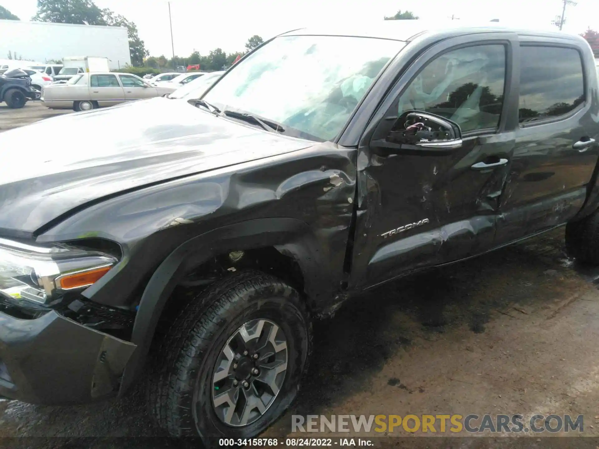 6 Photograph of a damaged car 3TMCZ5AN2KM252746 TOYOTA TACOMA 4WD 2019