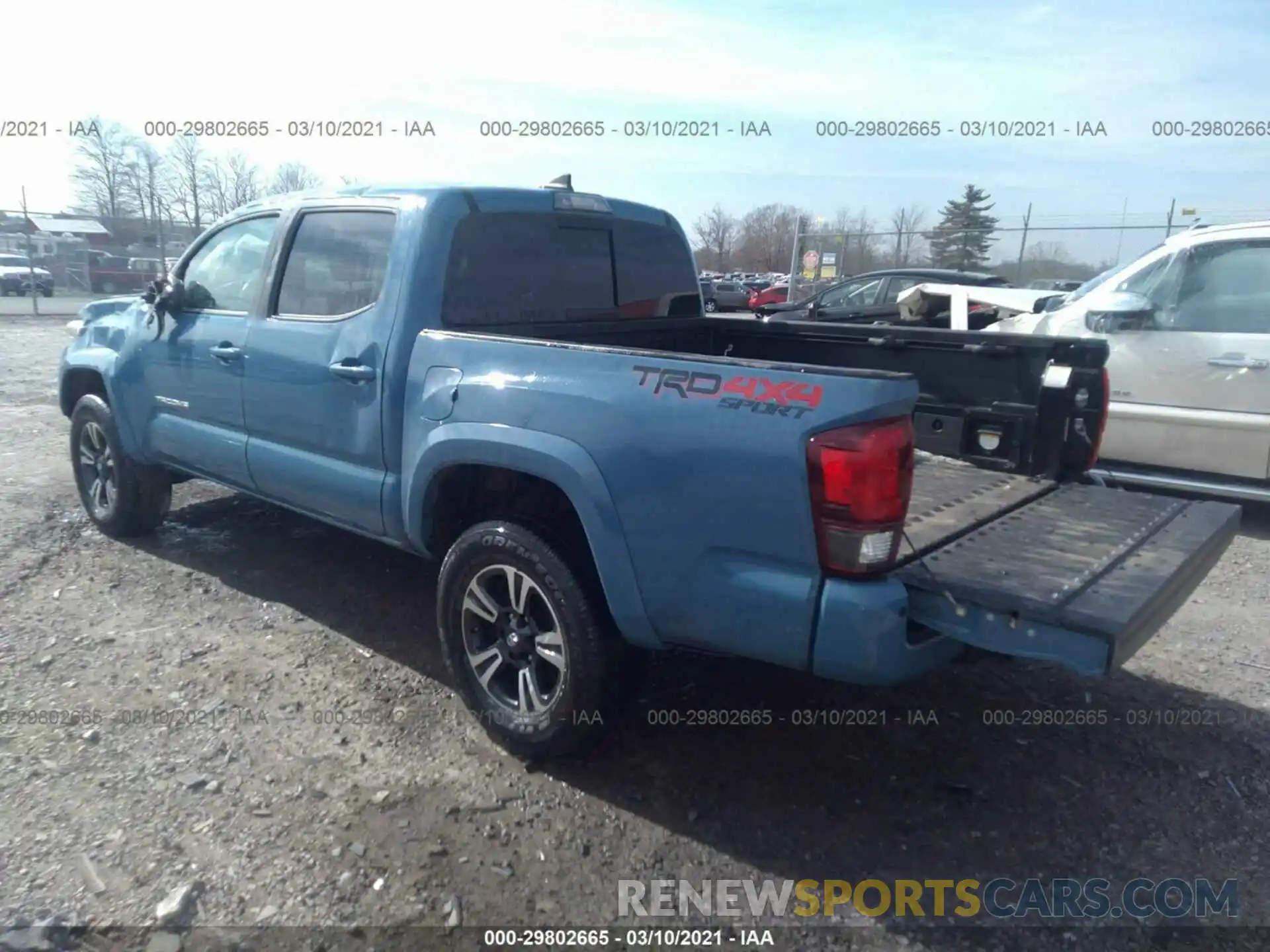 3 Photograph of a damaged car 3TMCZ5AN4KM234135 TOYOTA TACOMA 4WD 2019