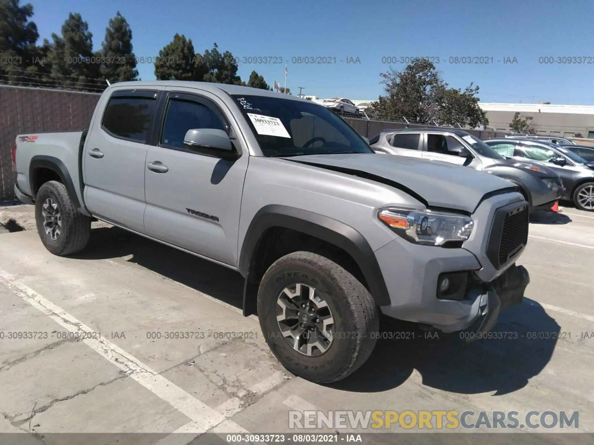 1 Photograph of a damaged car 3TMCZ5AN4KM268978 TOYOTA TACOMA 4WD 2019