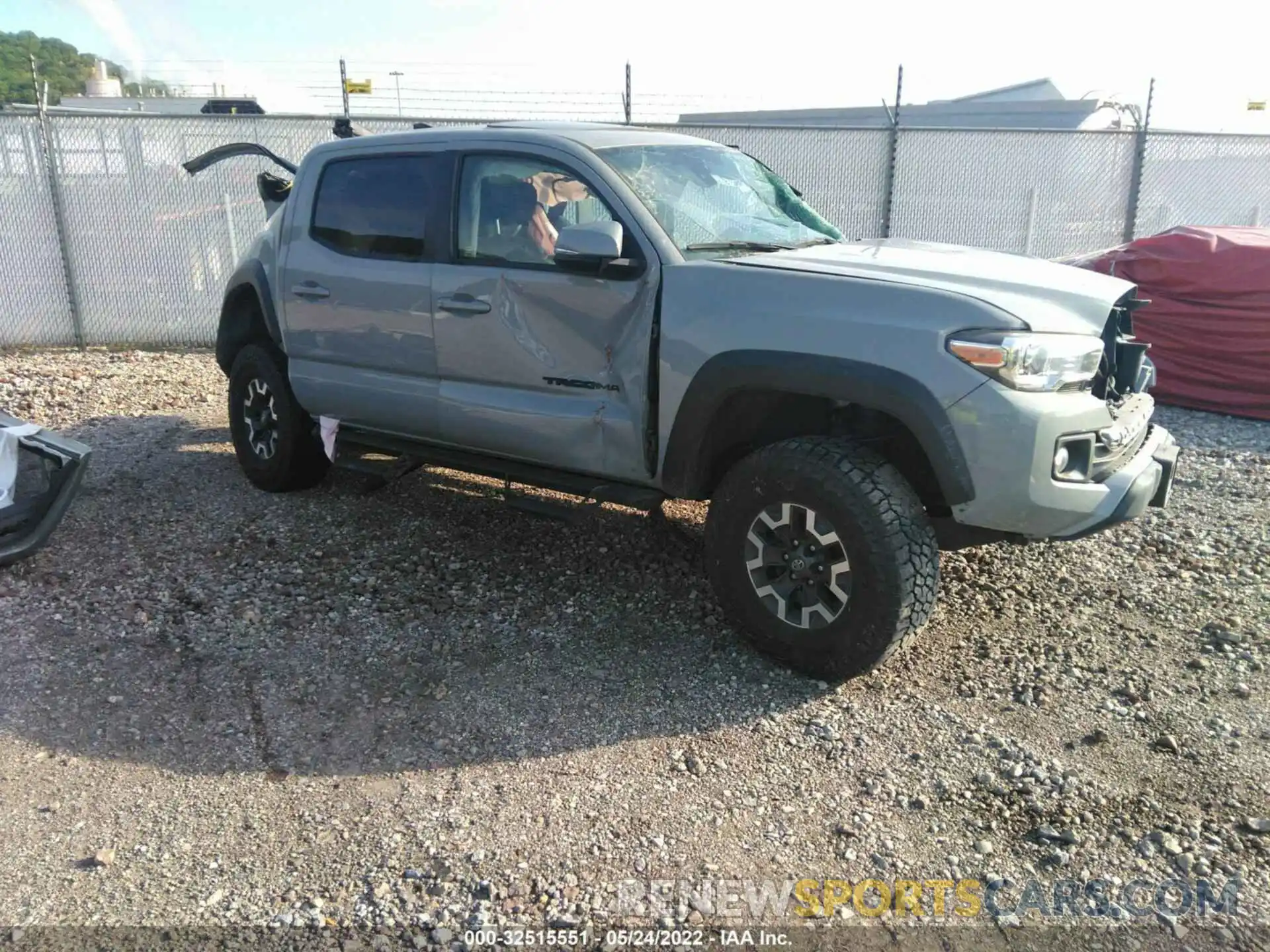 1 Photograph of a damaged car 3TMCZ5AN5KM235147 TOYOTA TACOMA 4WD 2019