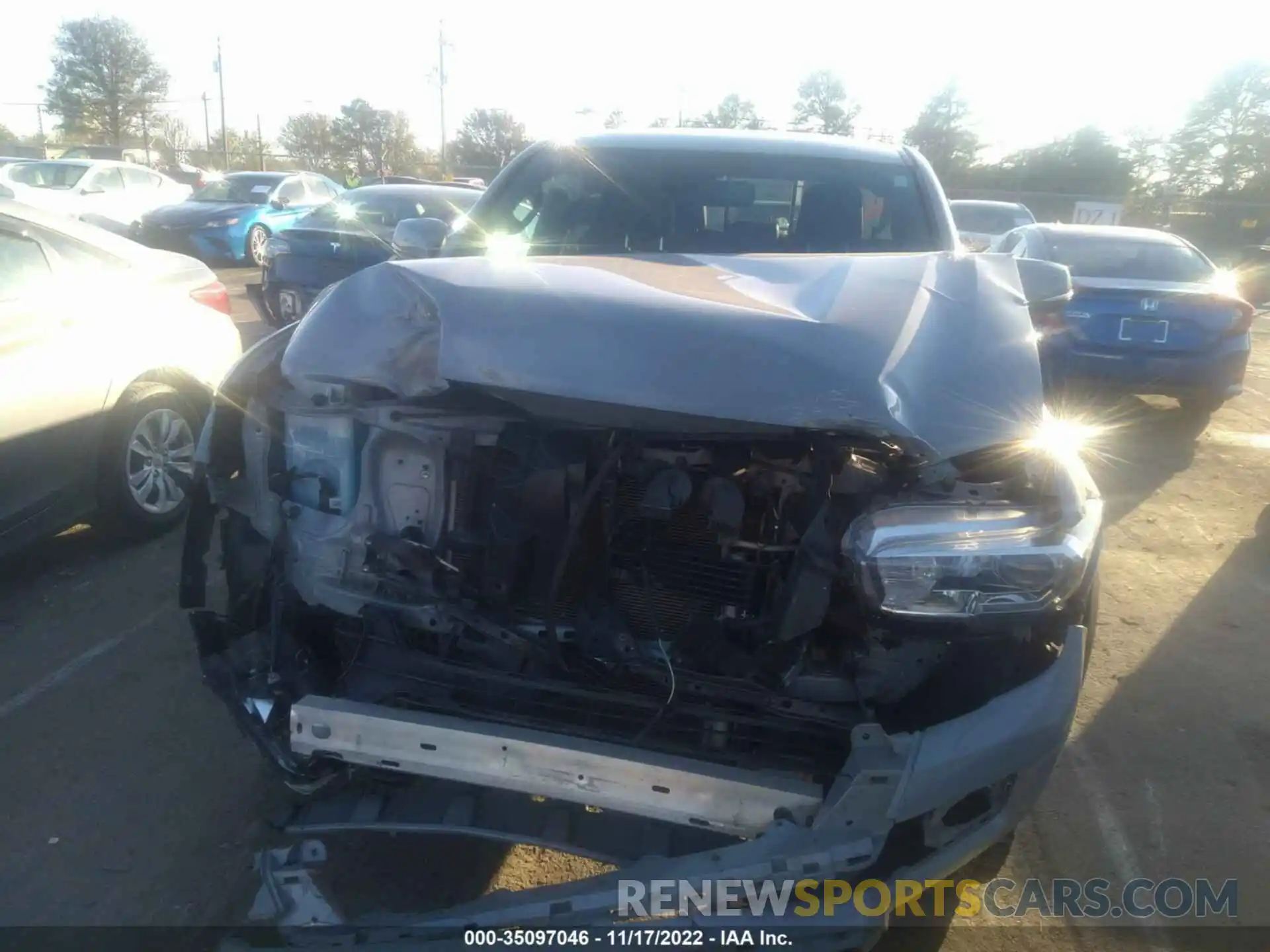 6 Photograph of a damaged car 3TMCZ5AN6KM232984 TOYOTA TACOMA 4WD 2019