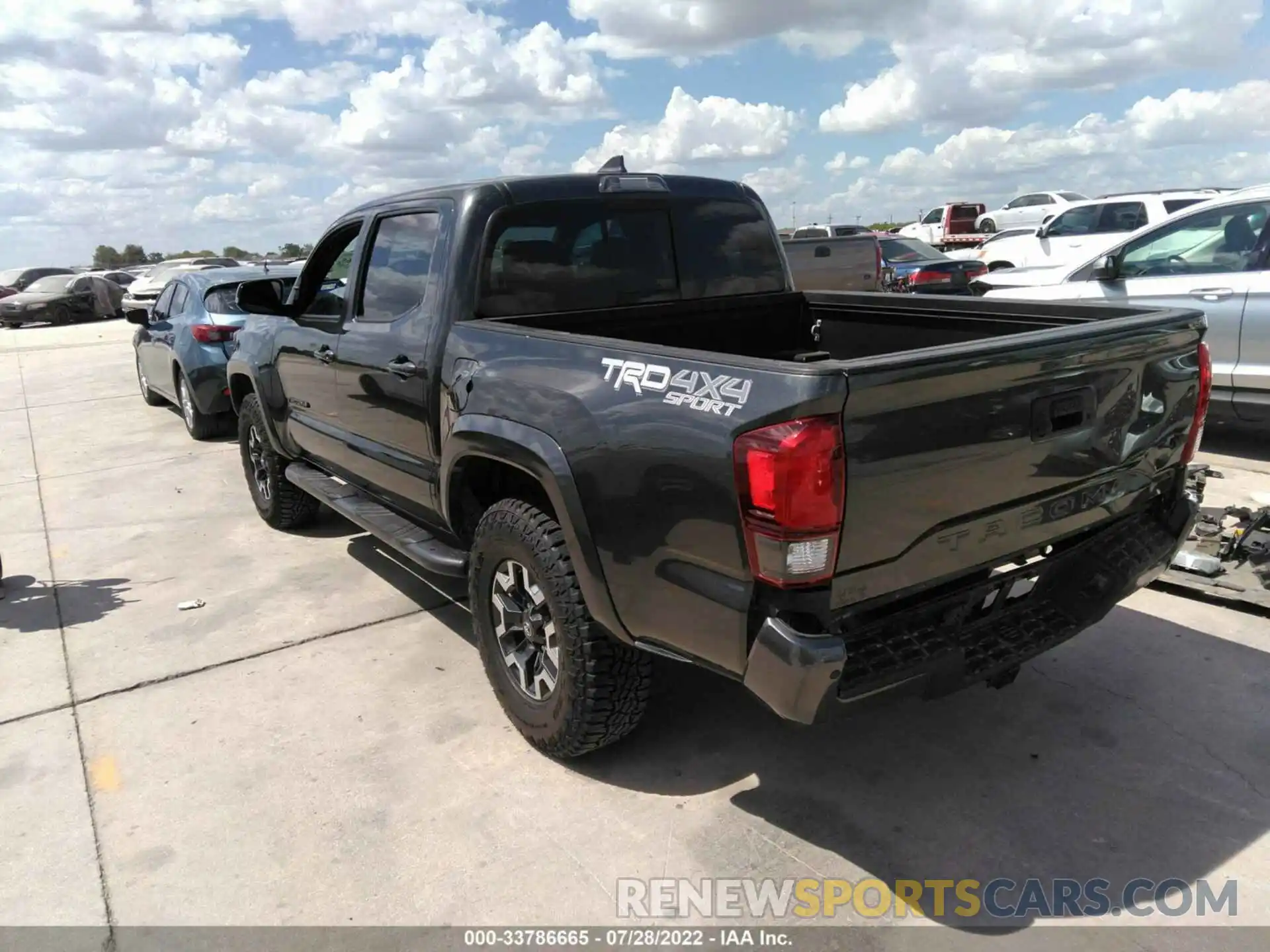 3 Photograph of a damaged car 3TMCZ5AN6KM288102 TOYOTA TACOMA 4WD 2019