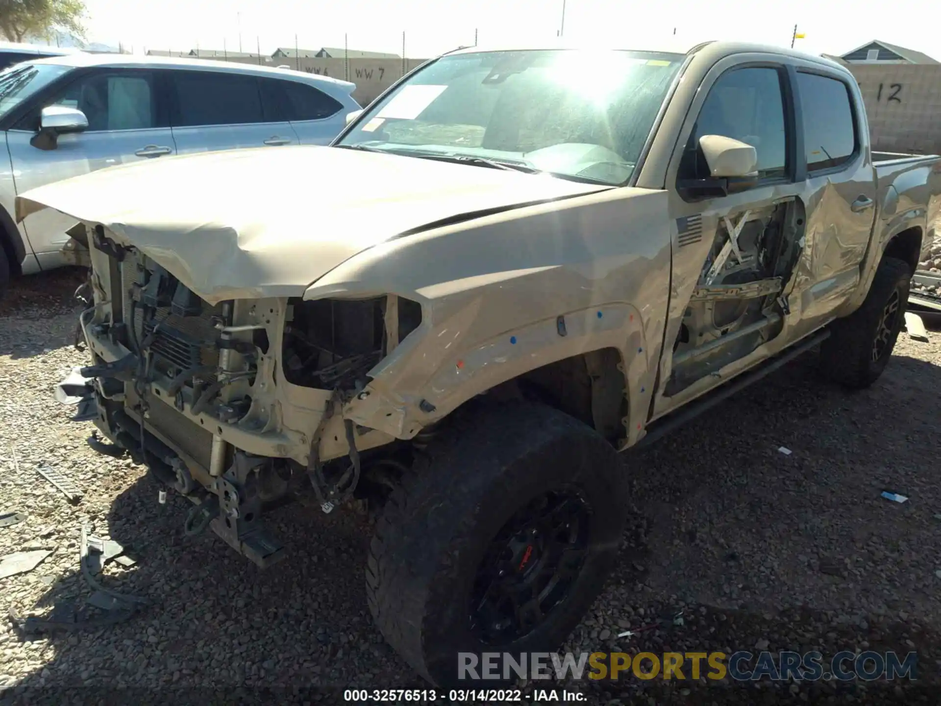 6 Photograph of a damaged car 3TMCZ5AN8KM221923 TOYOTA TACOMA 4WD 2019