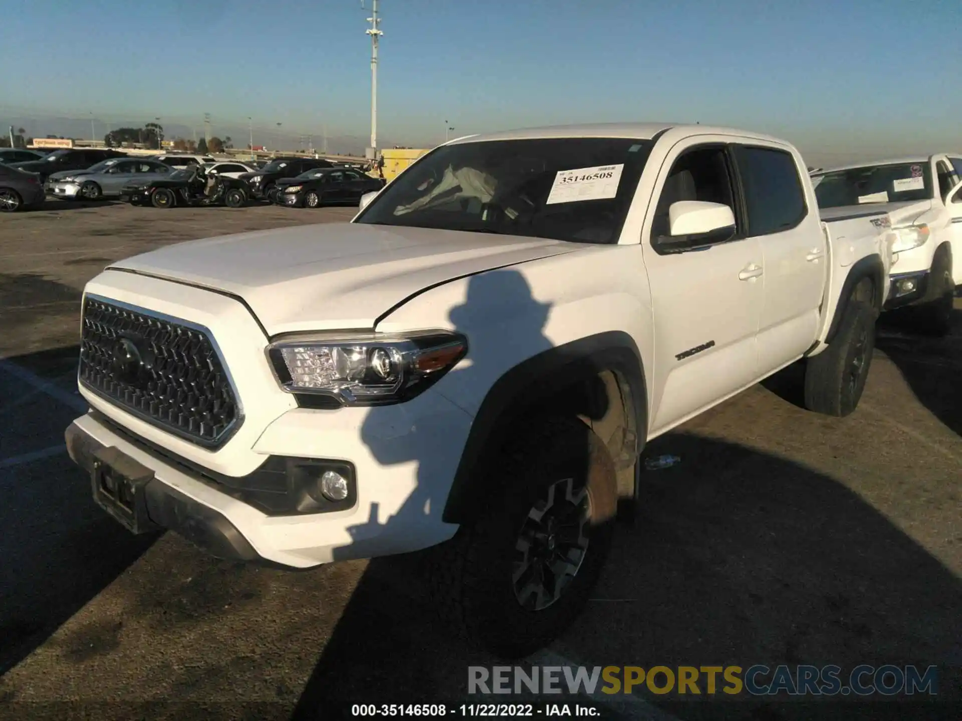 2 Photograph of a damaged car 3TMCZ5AN8KM276436 TOYOTA TACOMA 4WD 2019