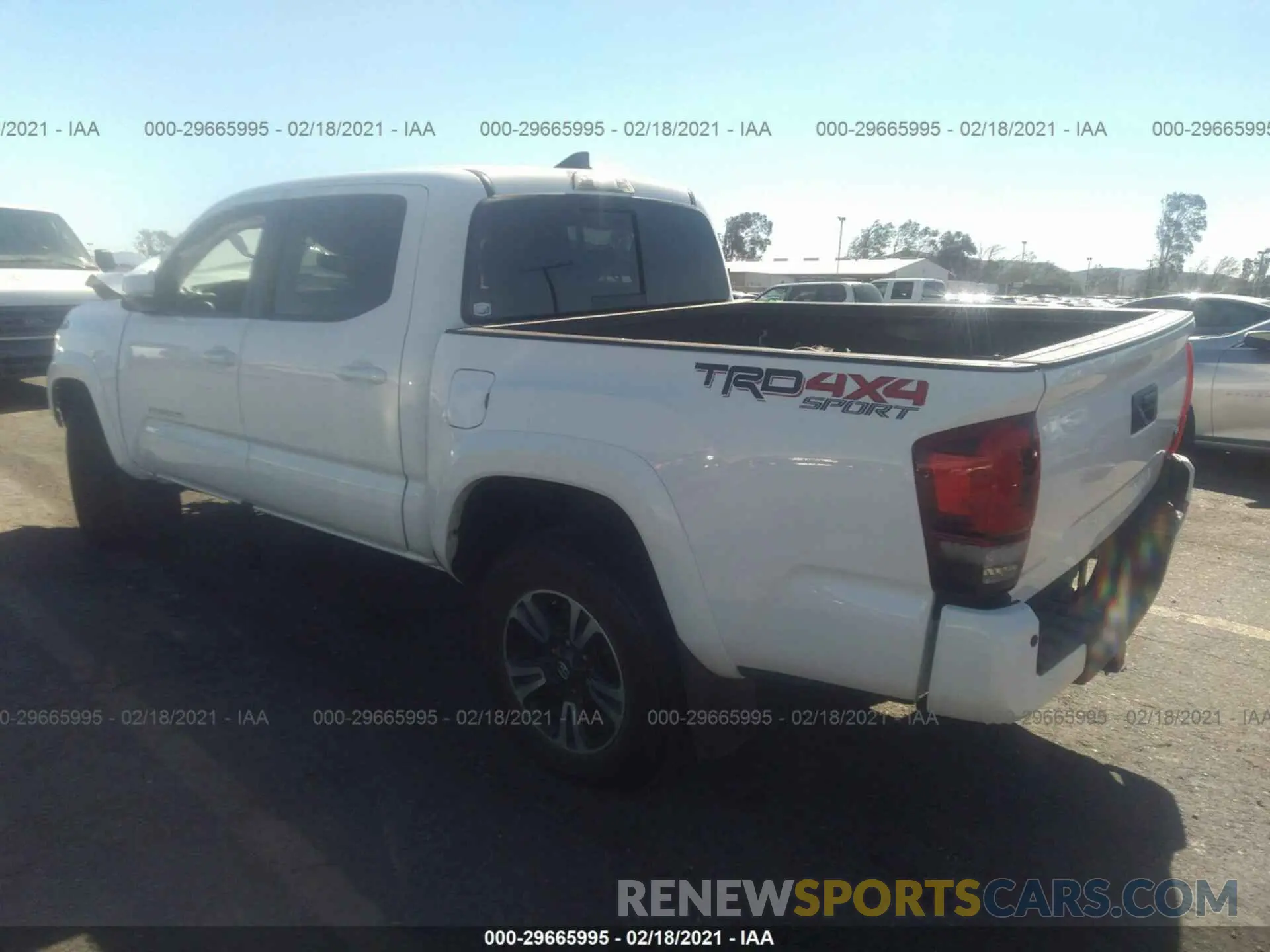 3 Photograph of a damaged car 3TMCZ5AN9KM211241 TOYOTA TACOMA 4WD 2019