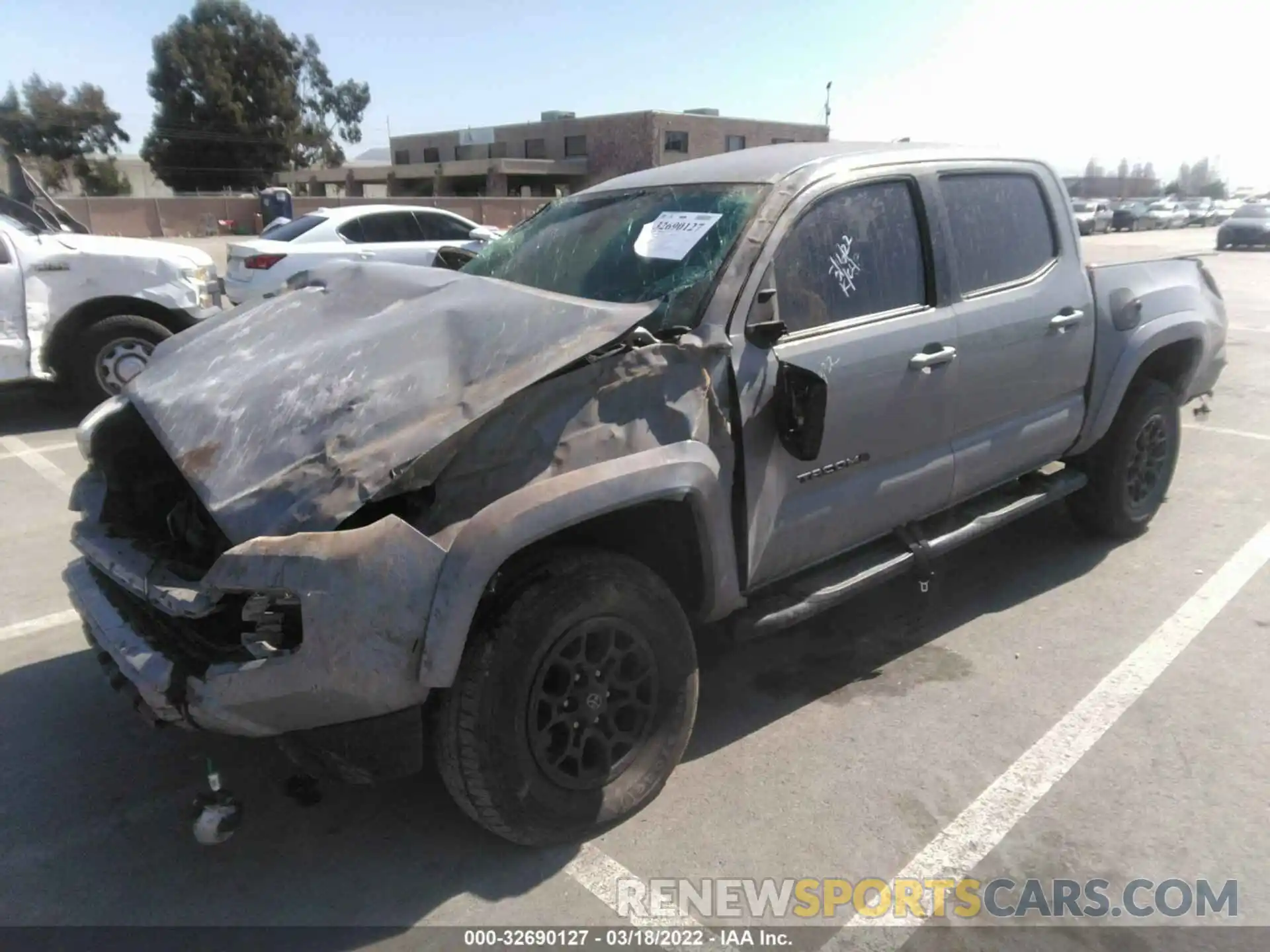 2 Photograph of a damaged car 3TMCZ5AN9KM235636 TOYOTA TACOMA 4WD 2019