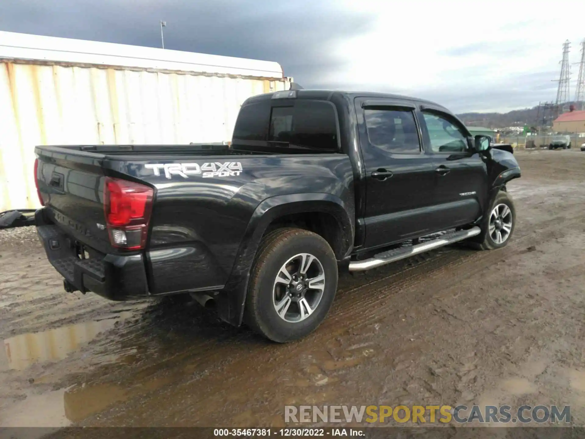 4 Photograph of a damaged car 3TMCZ5AN9KM272458 TOYOTA TACOMA 4WD 2019