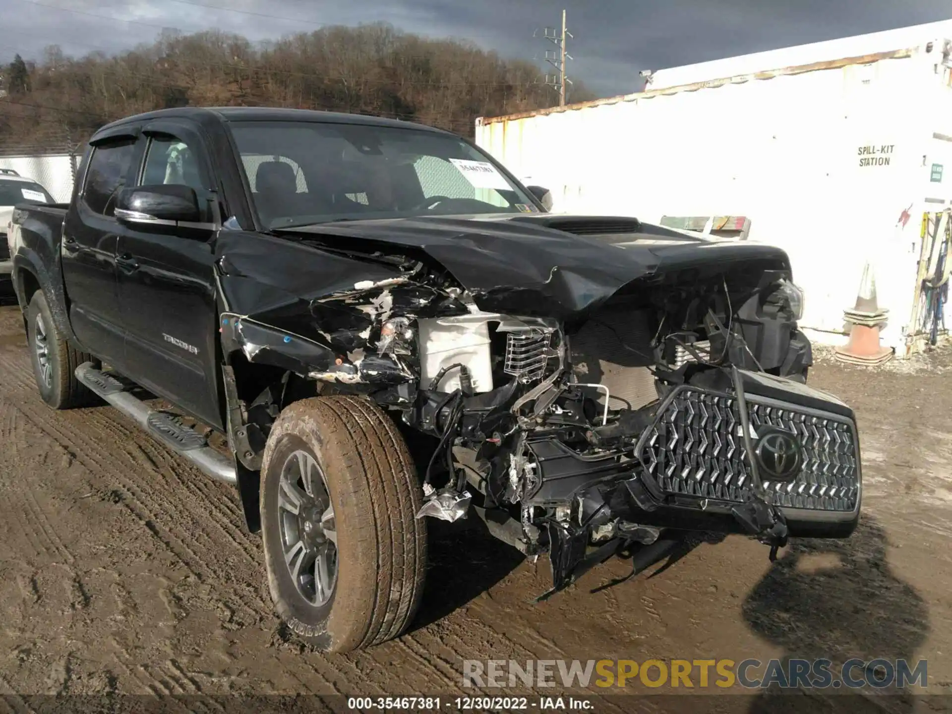 6 Photograph of a damaged car 3TMCZ5AN9KM272458 TOYOTA TACOMA 4WD 2019