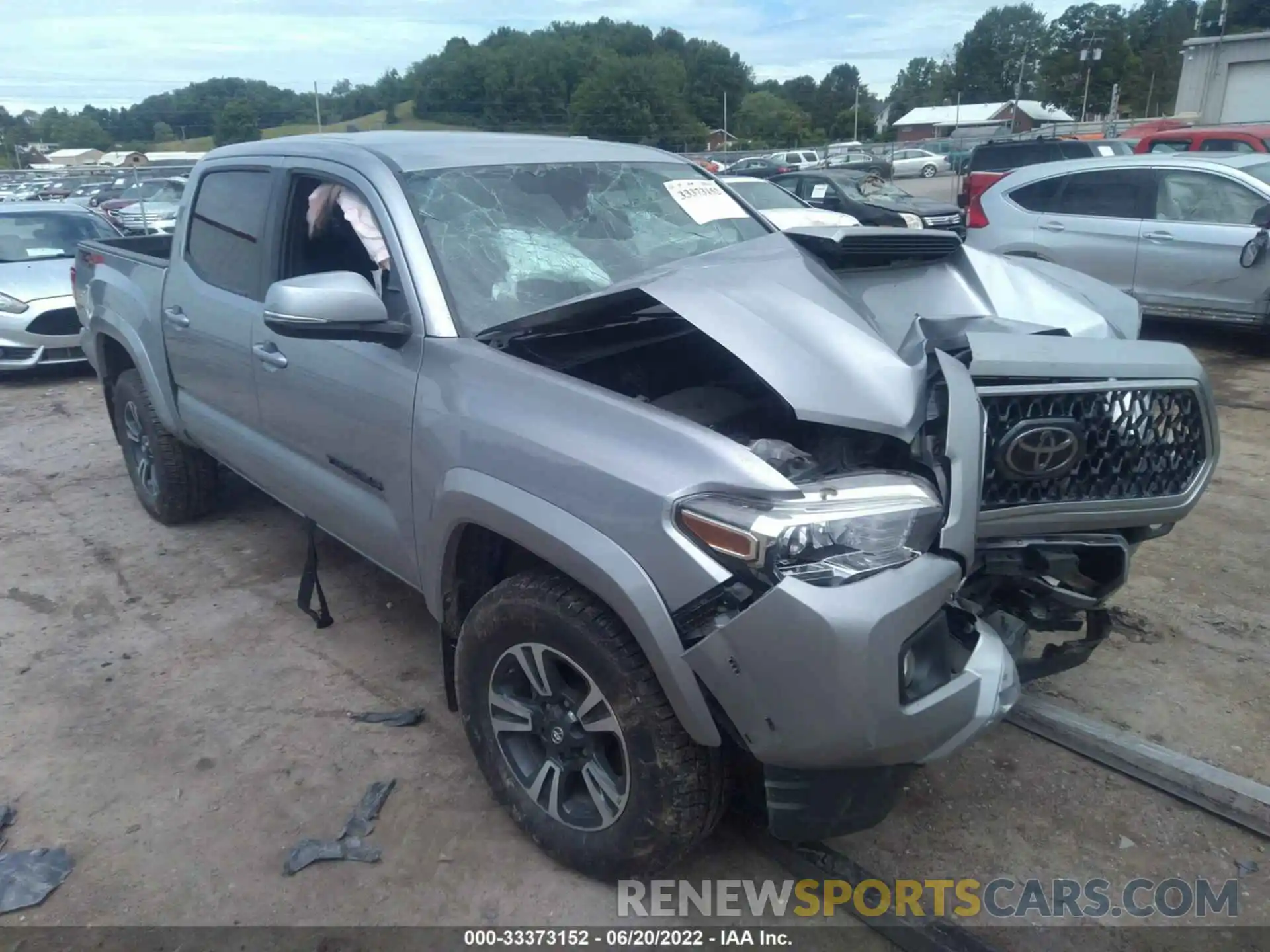 1 Photograph of a damaged car 3TMCZ5AN9KM279930 TOYOTA TACOMA 4WD 2019