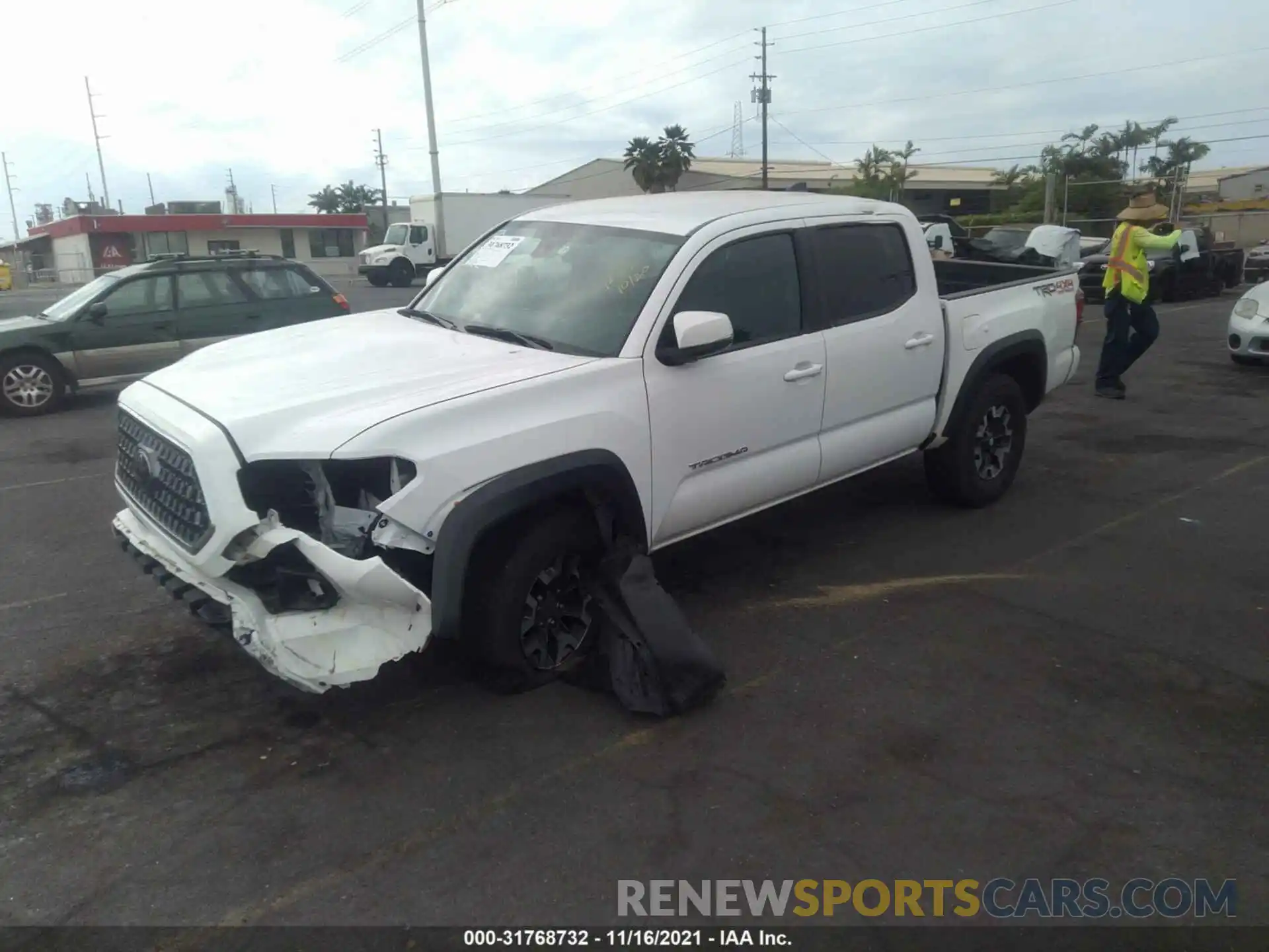 2 Photograph of a damaged car 3TMCZ5ANXKM211832 TOYOTA TACOMA 4WD 2019