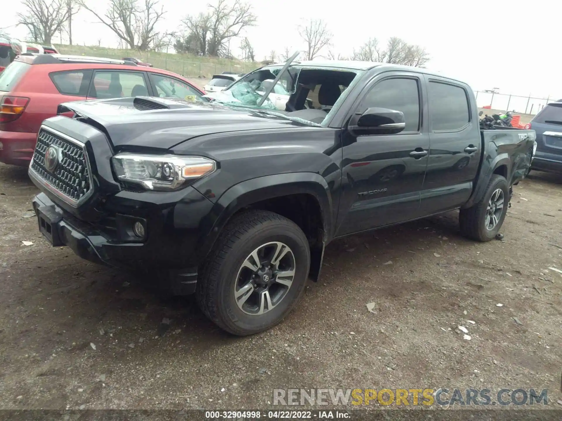 2 Photograph of a damaged car 3TMCZ5ANXKM232180 TOYOTA TACOMA 4WD 2019