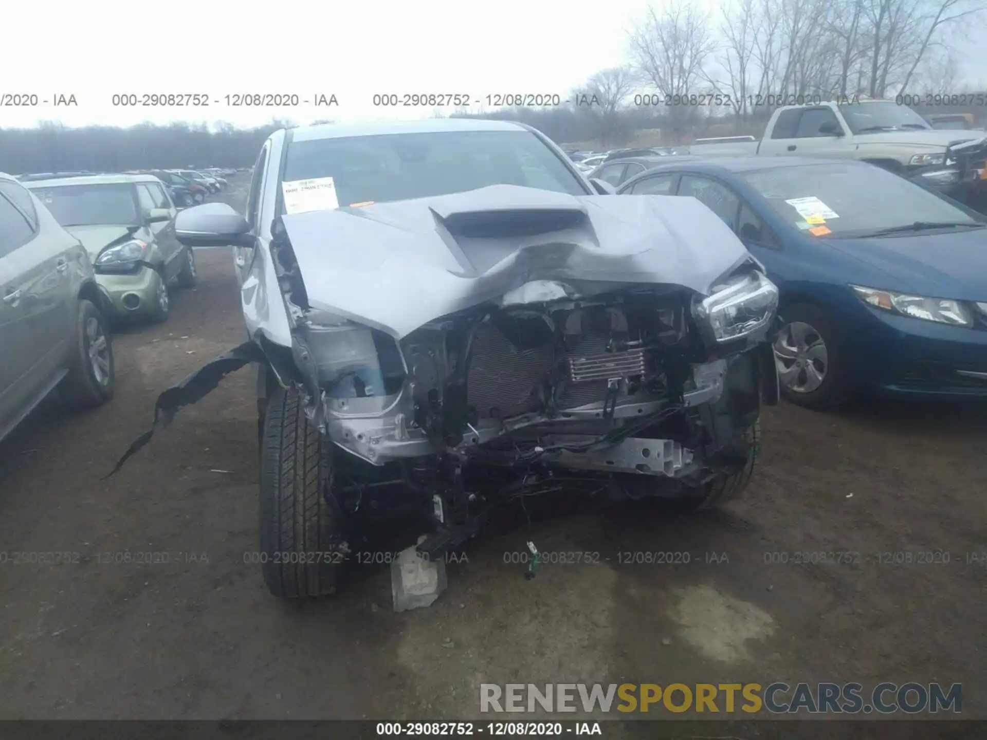 6 Photograph of a damaged car 3TMCZ5ANXKM255376 TOYOTA TACOMA 4WD 2019