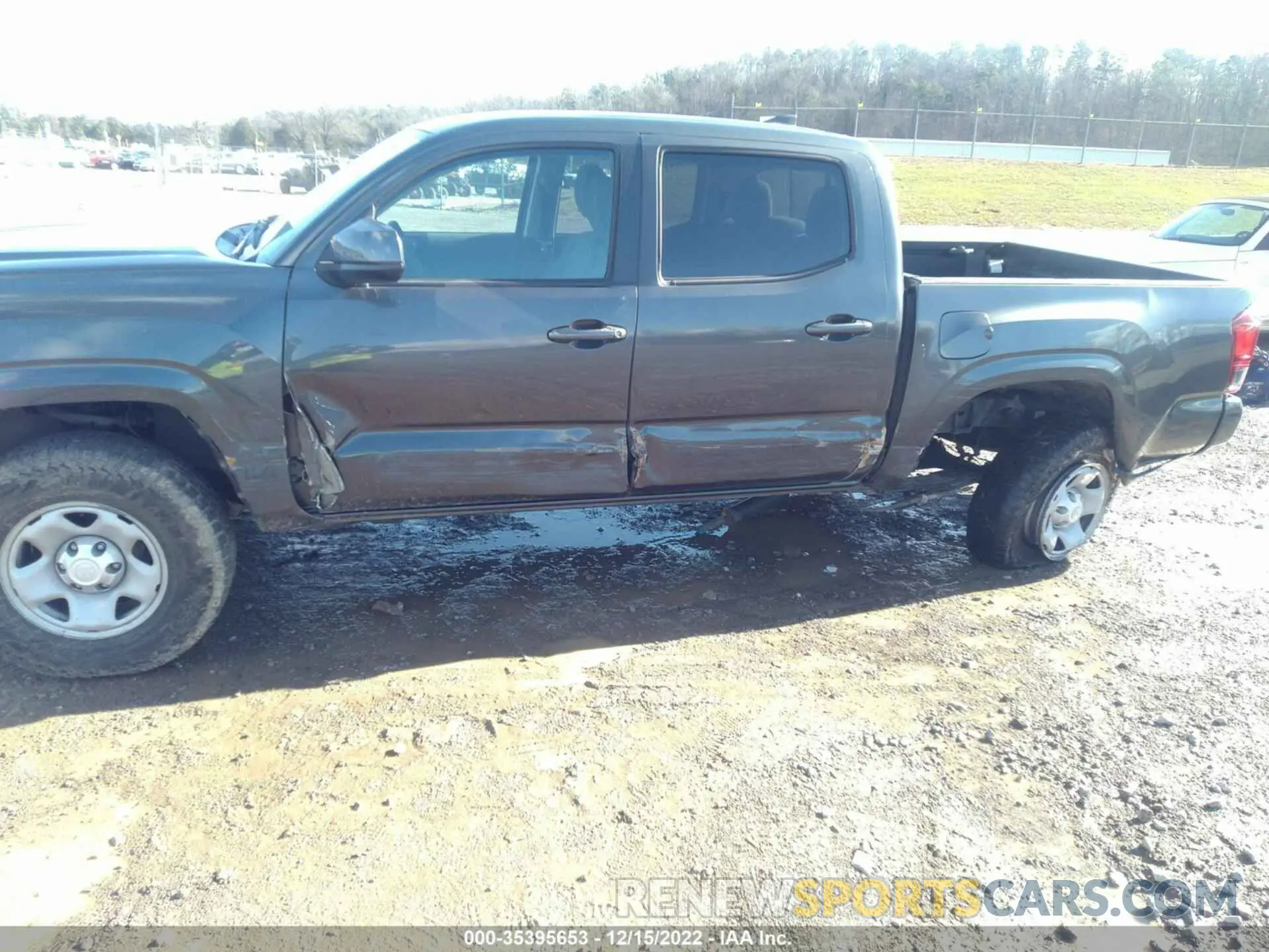 6 Photograph of a damaged car 3TMCZ5ANXKM269584 TOYOTA TACOMA 4WD 2019