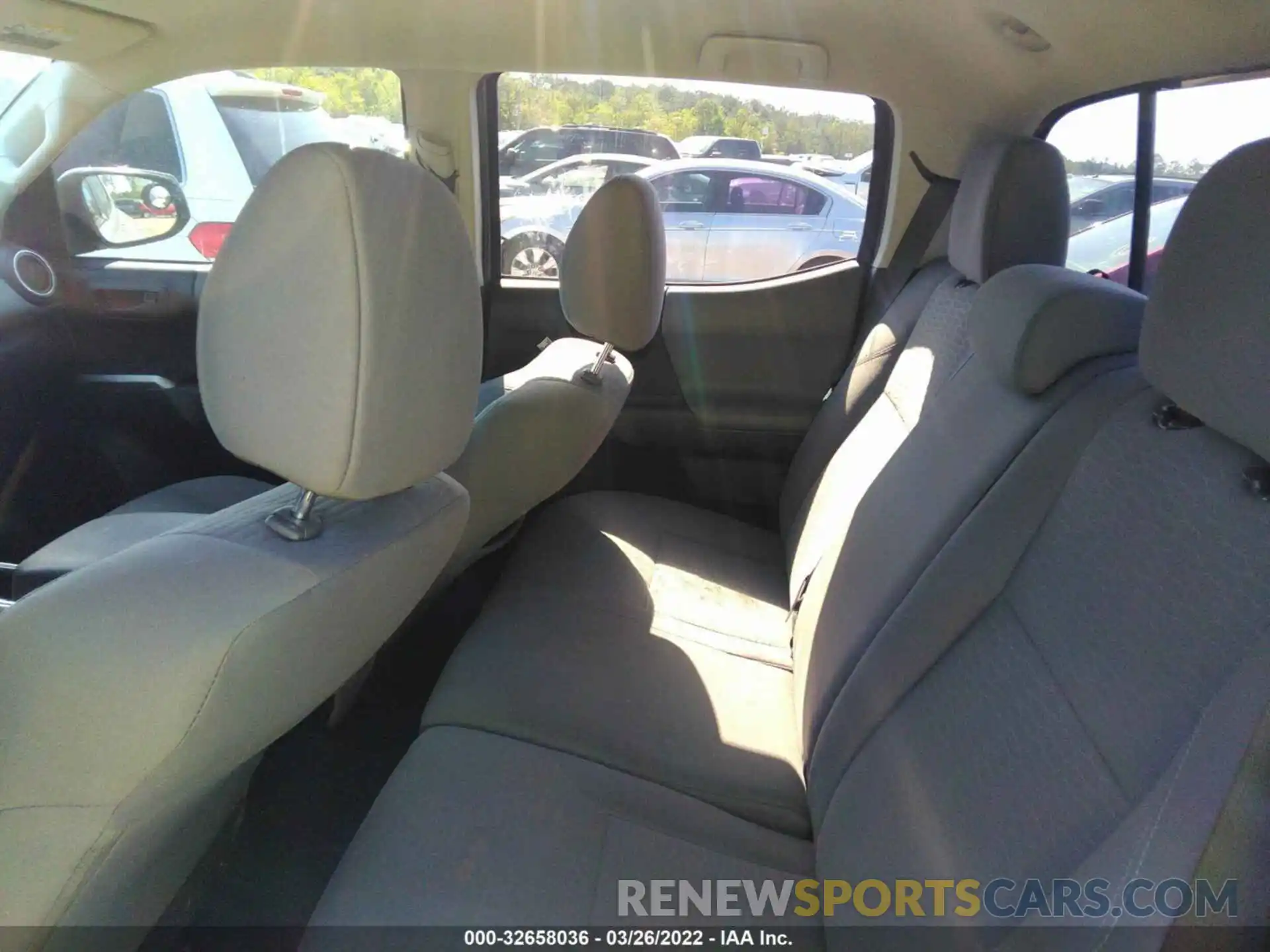 8 Photograph of a damaged car 3TMCZ5ANXKM279435 TOYOTA TACOMA 4WD 2019