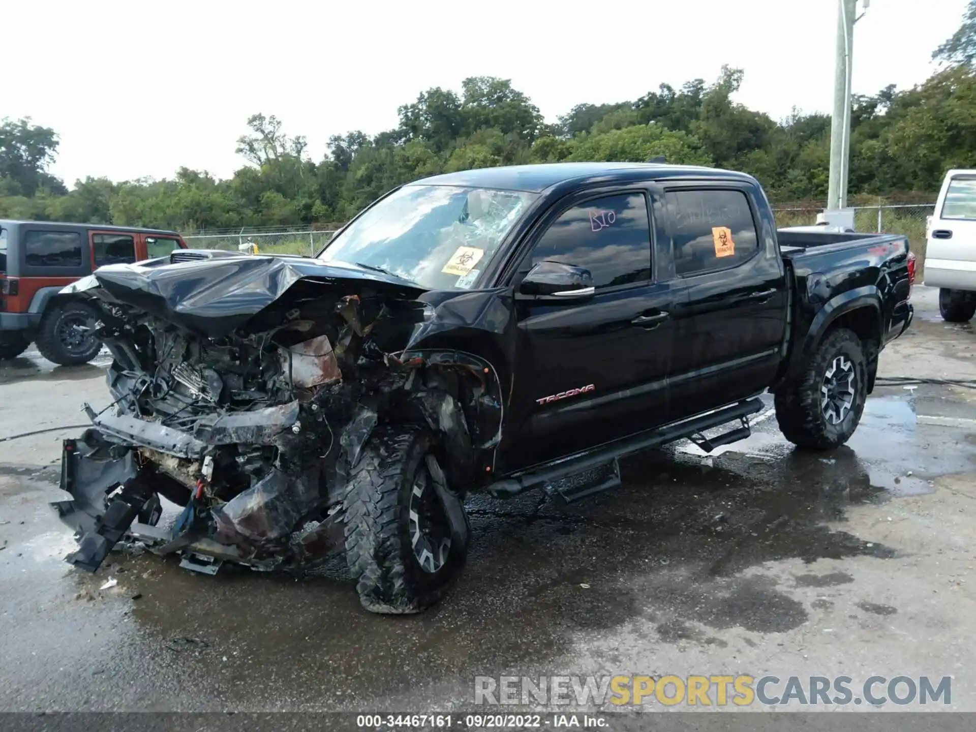 2 Photograph of a damaged car 3TMCZ5ANXKM286711 TOYOTA TACOMA 4WD 2019