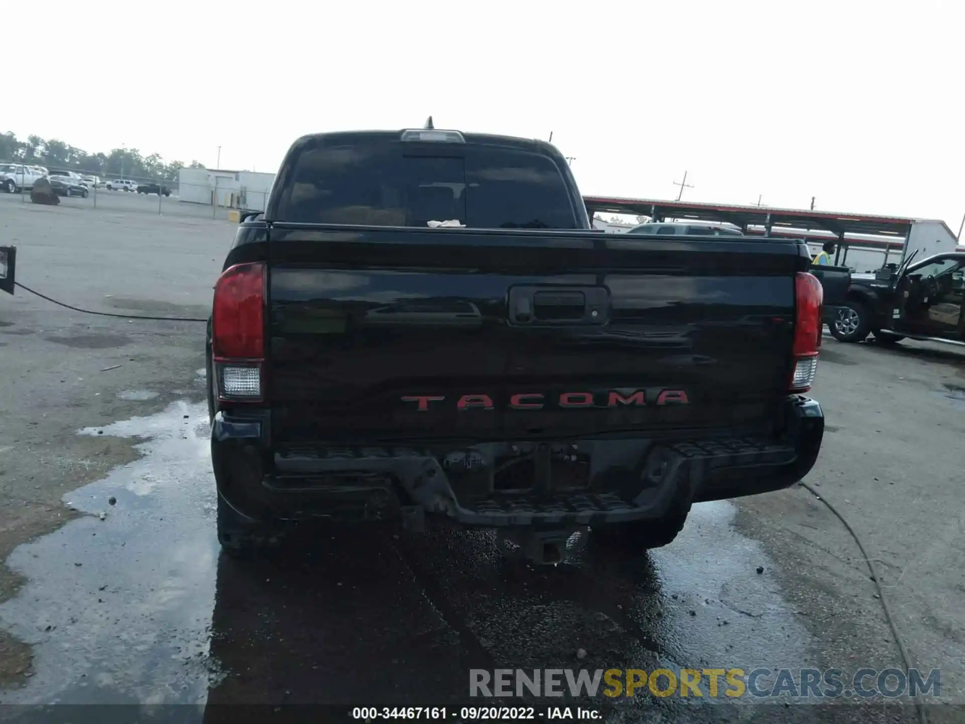 8 Photograph of a damaged car 3TMCZ5ANXKM286711 TOYOTA TACOMA 4WD 2019