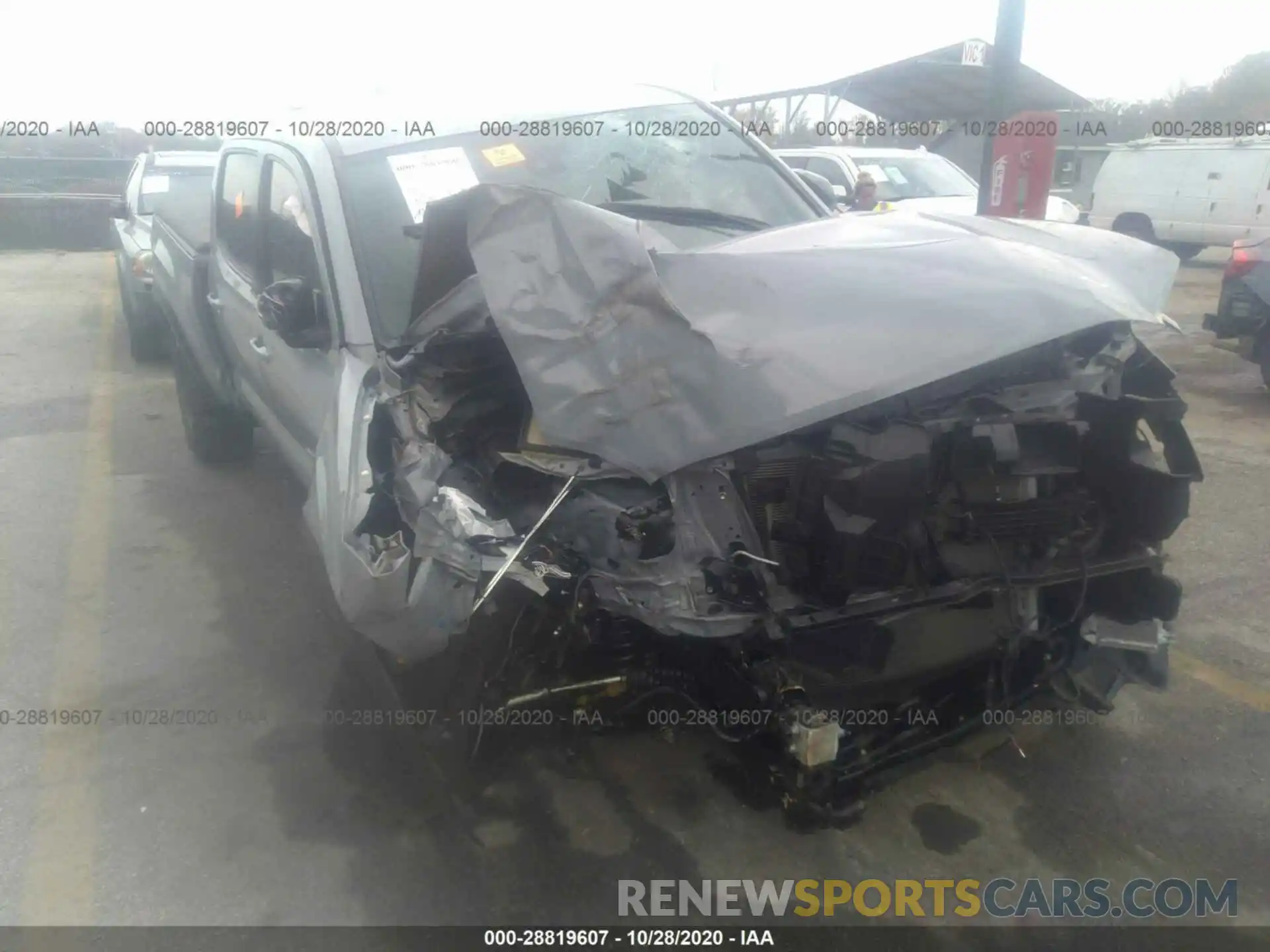 6 Photograph of a damaged car 3TMDZ5BN7KM060645 TOYOTA TACOMA 4WD 2019