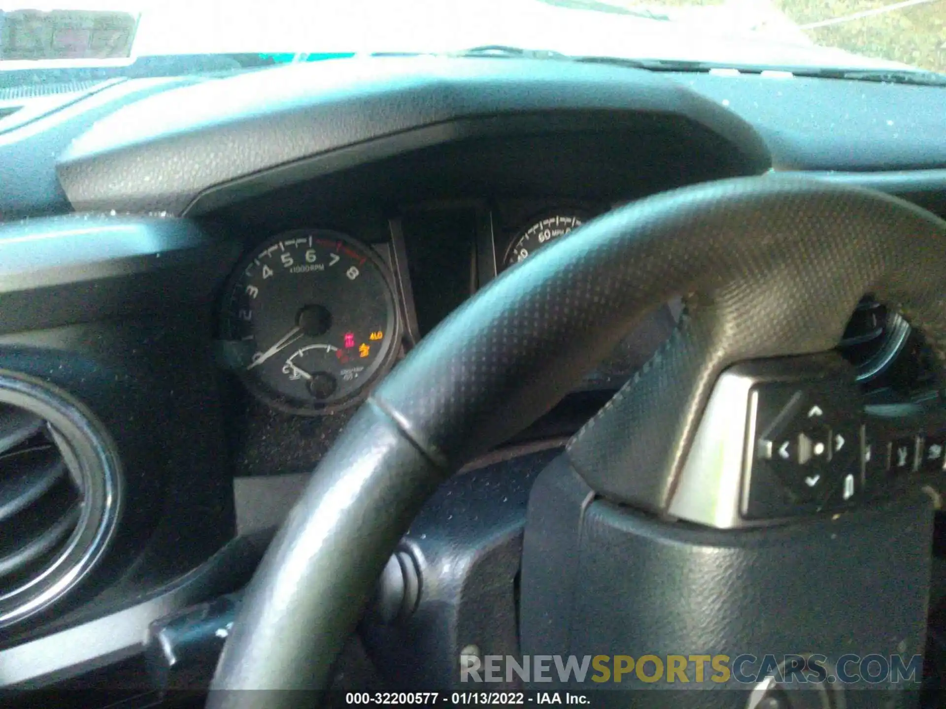 7 Photograph of a damaged car 3TMDZ5BN7KM061648 TOYOTA TACOMA 4WD 2019