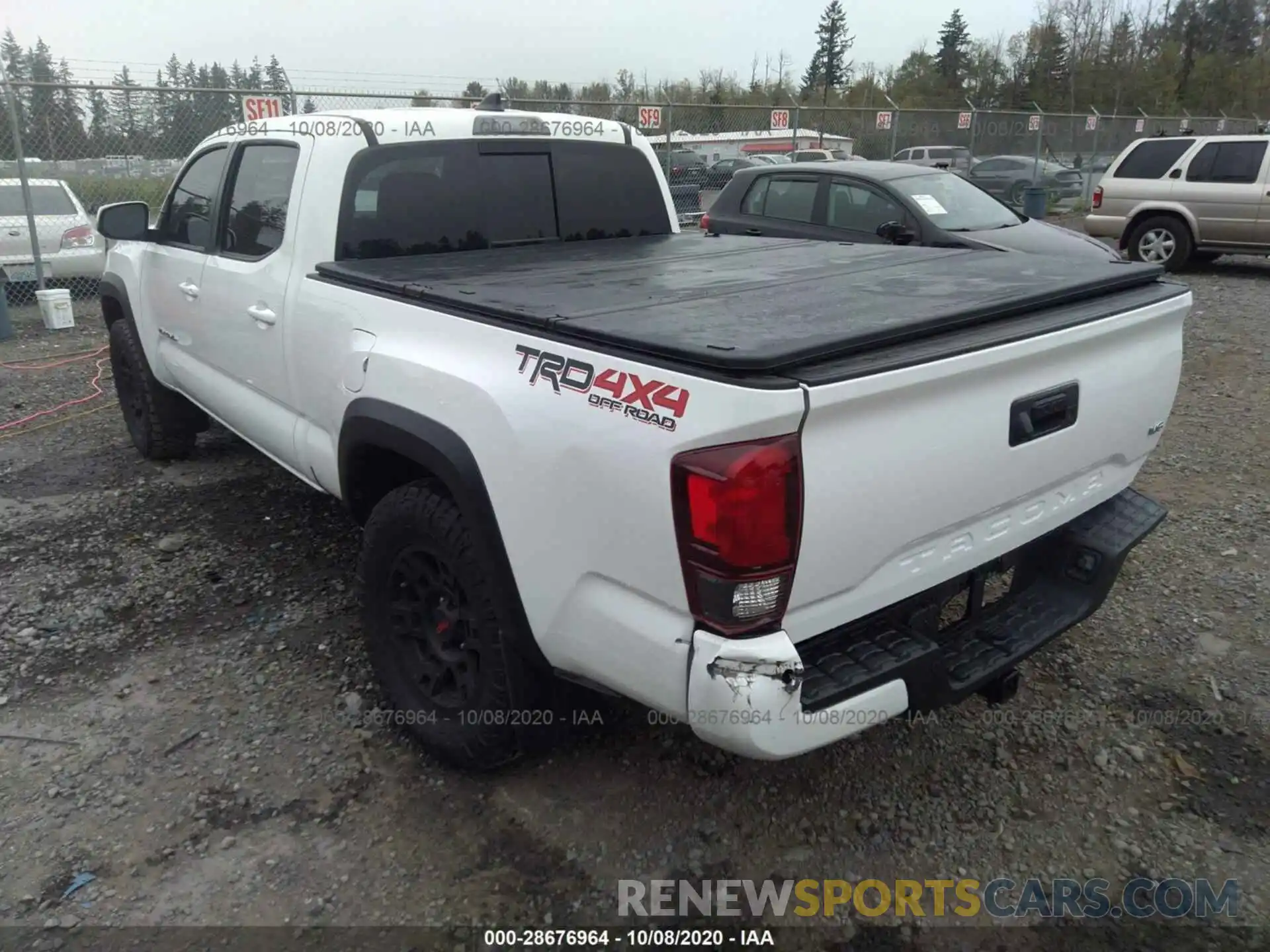 3 Photograph of a damaged car 3TMDZ5BN7KM063142 TOYOTA TACOMA 4WD 2019