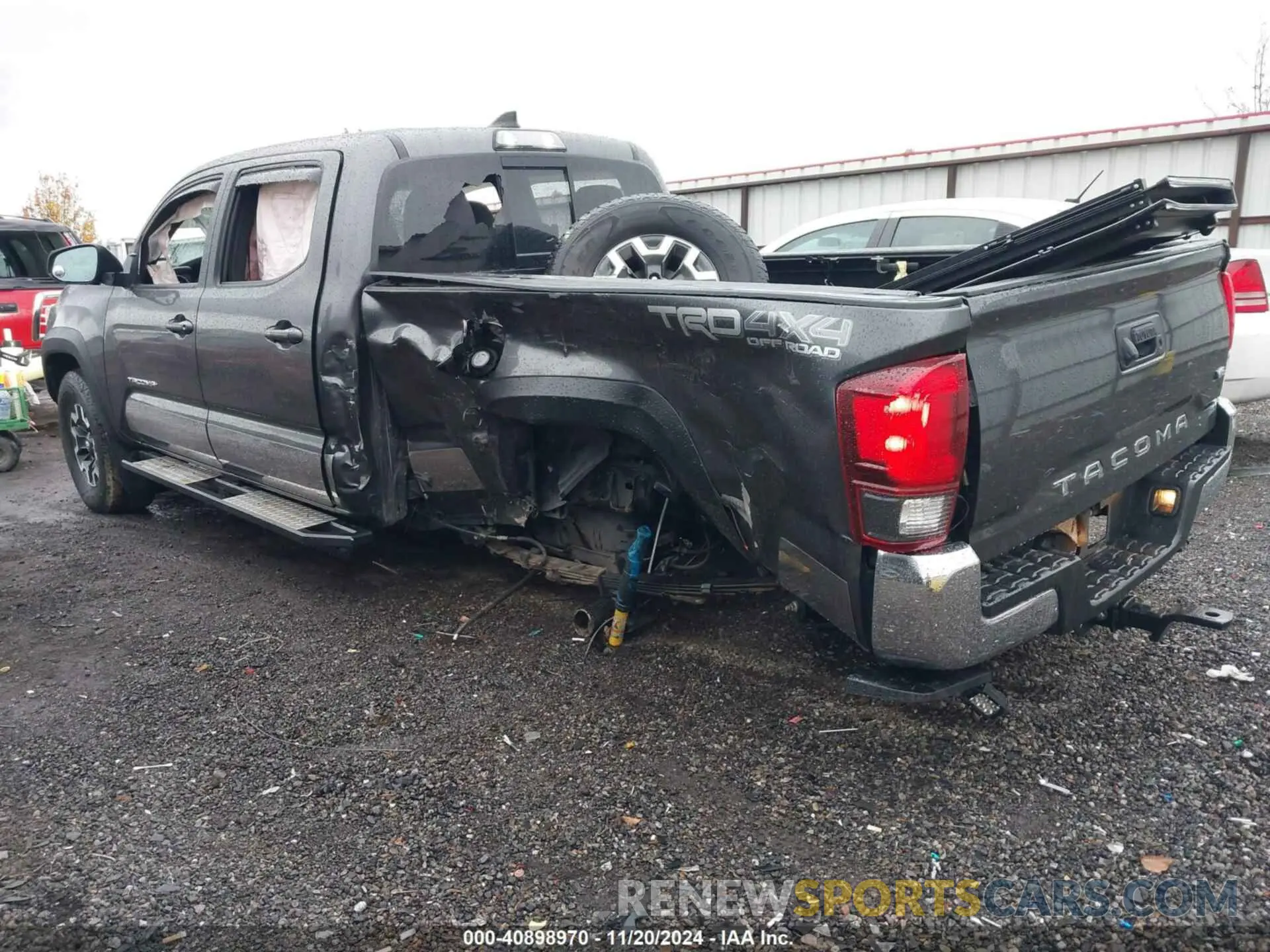 3 Photograph of a damaged car 3TMDZ5BN7KM065649 TOYOTA TACOMA 4WD 2019