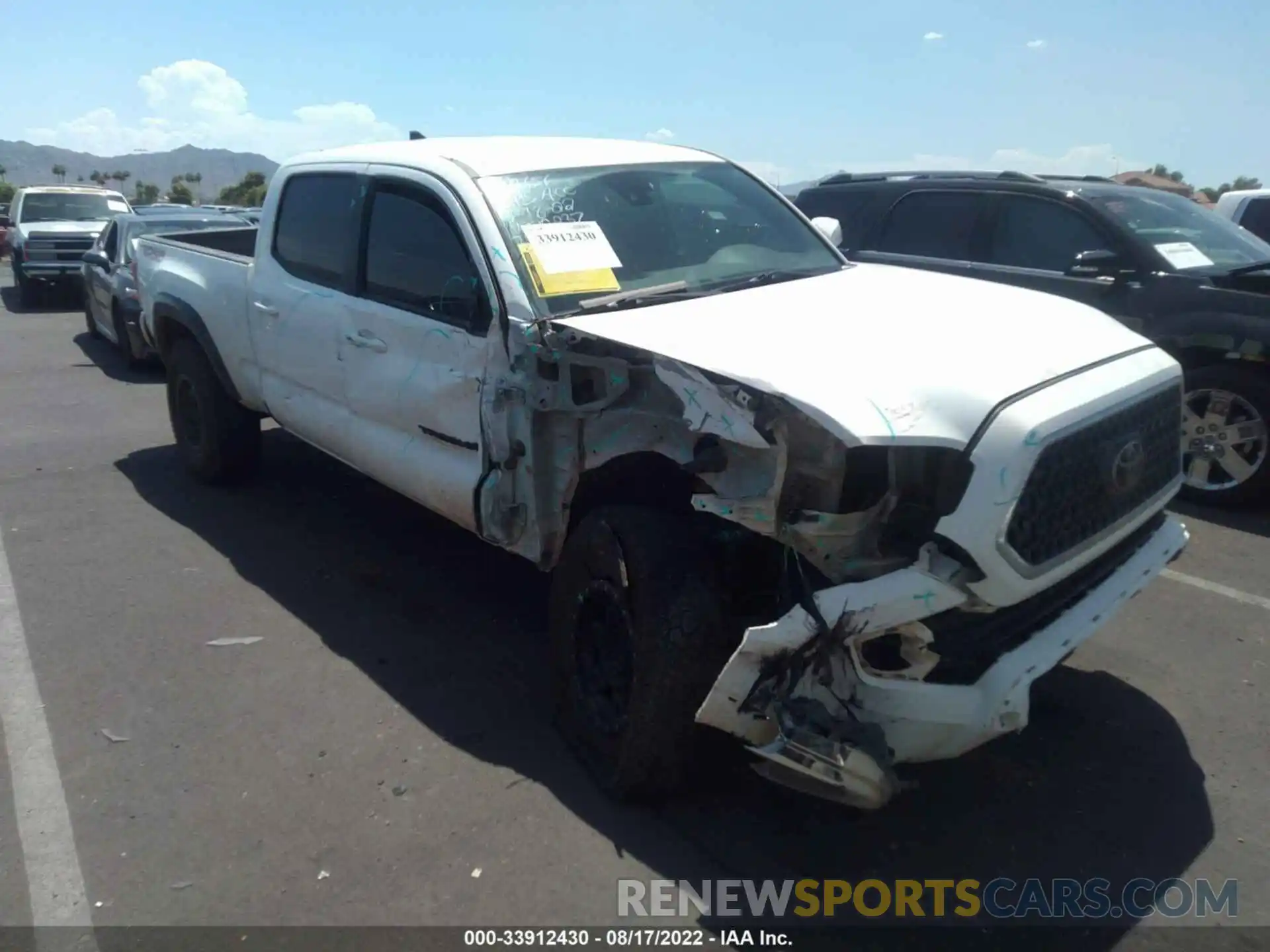 6 Photograph of a damaged car 3TMDZ5BN8KM072237 TOYOTA TACOMA 4WD 2019