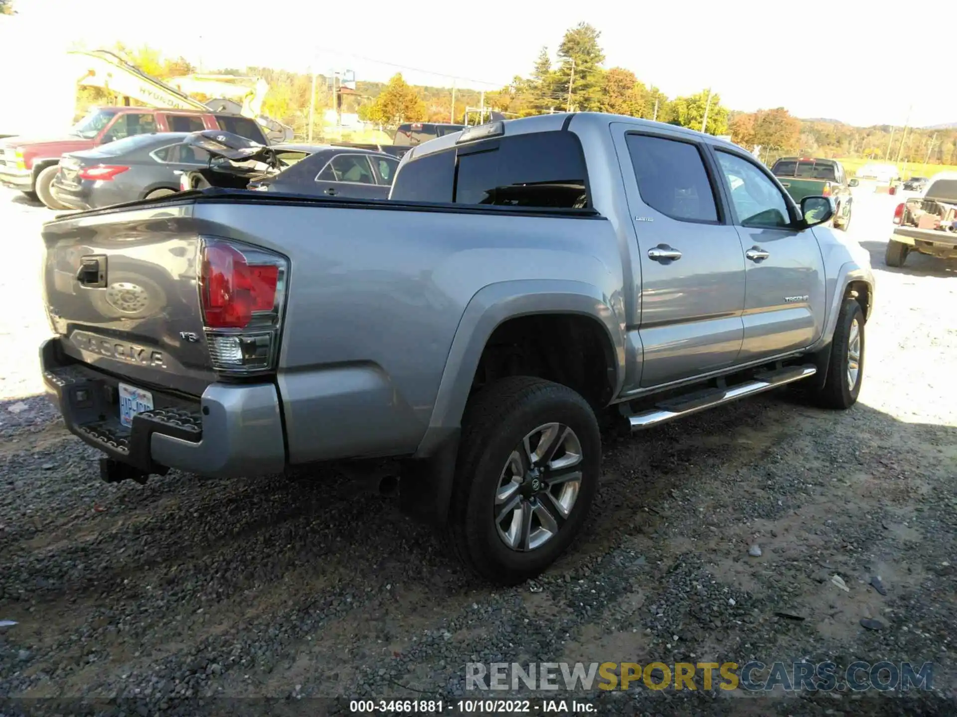 4 Photograph of a damaged car 3TMGZ5AN5KM204255 TOYOTA TACOMA 4WD 2019