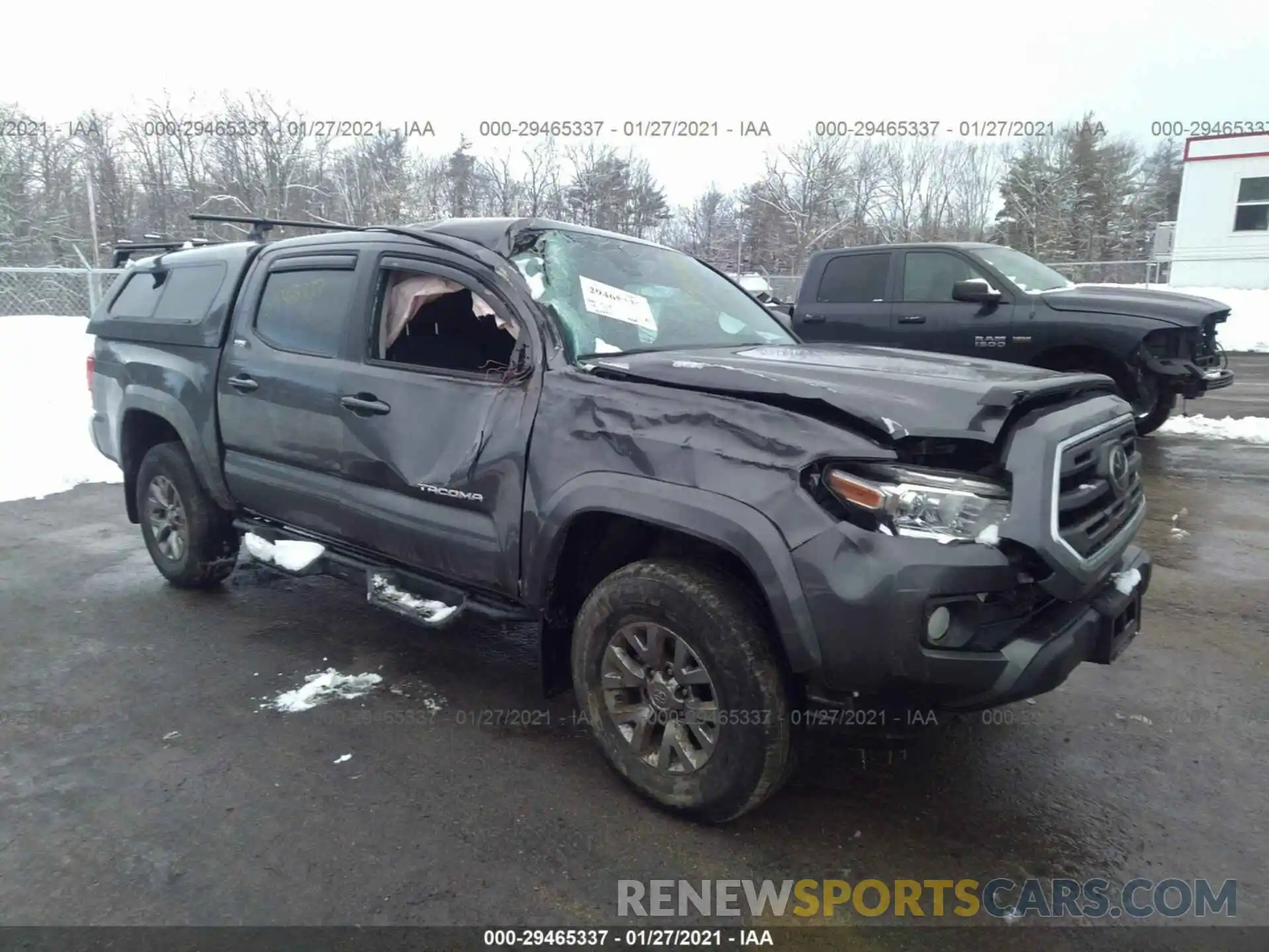 1 Photograph of a damaged car 5TFCZ5AN0KX176728 TOYOTA TACOMA 4WD 2019