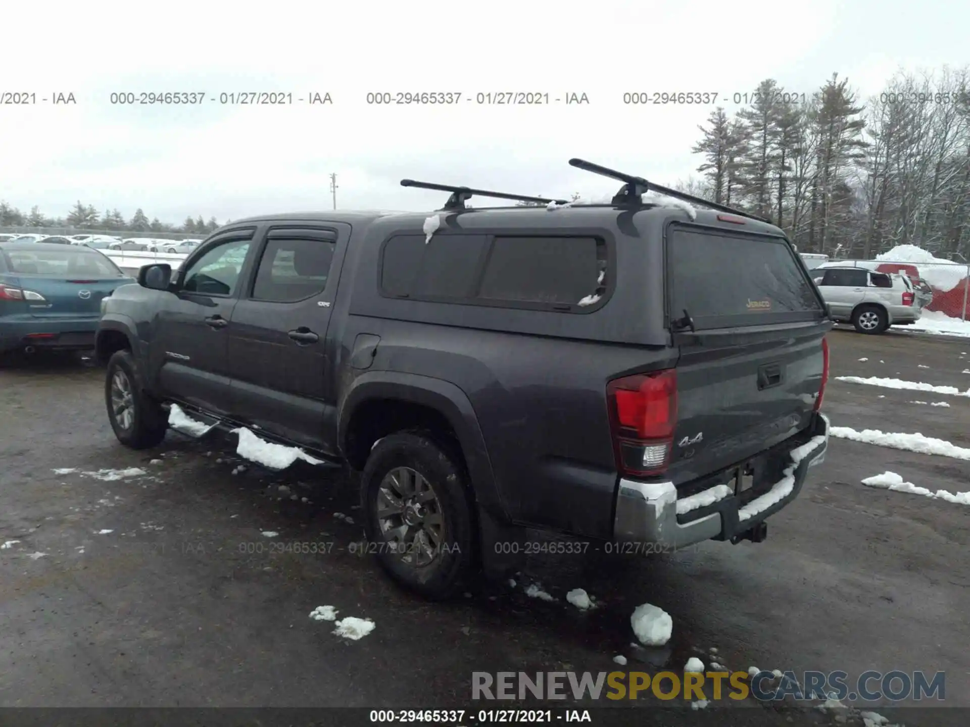 3 Photograph of a damaged car 5TFCZ5AN0KX176728 TOYOTA TACOMA 4WD 2019