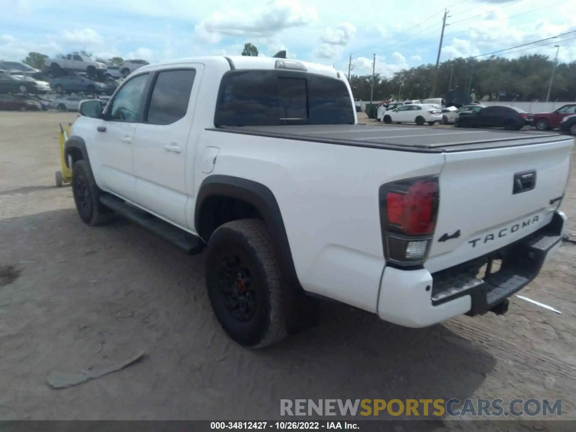 3 Photograph of a damaged car 5TFCZ5AN1KX186989 TOYOTA TACOMA 4WD 2019