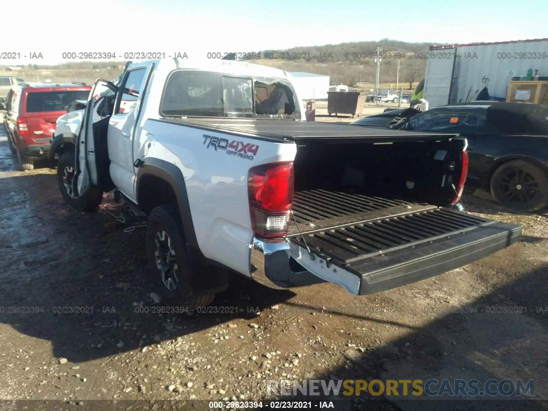 3 Photograph of a damaged car 5TFCZ5AN1KX207078 TOYOTA TACOMA 4WD 2019