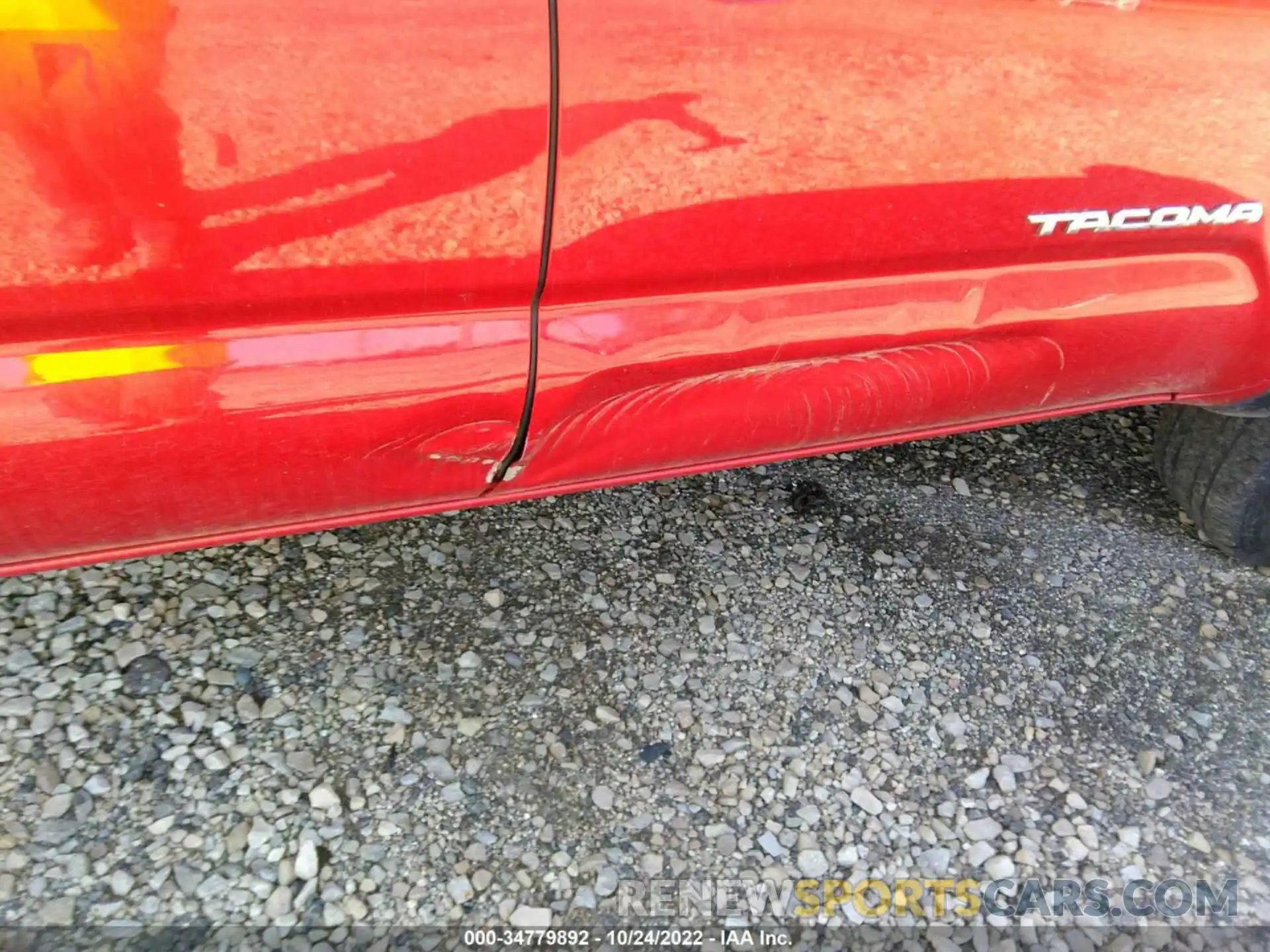 6 Photograph of a damaged car 5TFCZ5AN4KX190874 TOYOTA TACOMA 4WD 2019