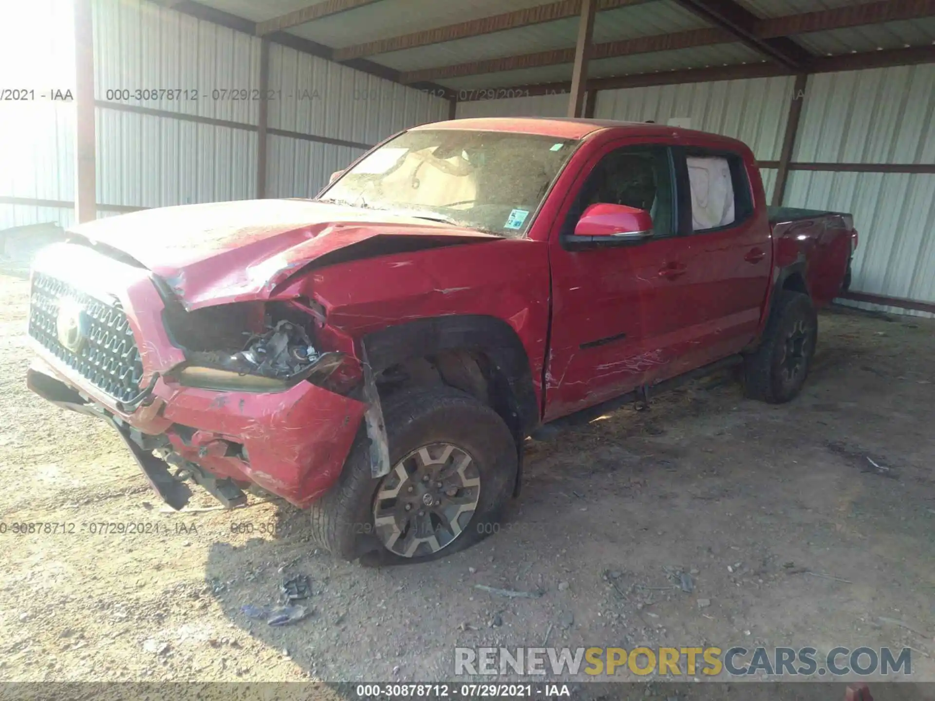 2 Photograph of a damaged car 5TFCZ5AN6KX168570 TOYOTA TACOMA 4WD 2019