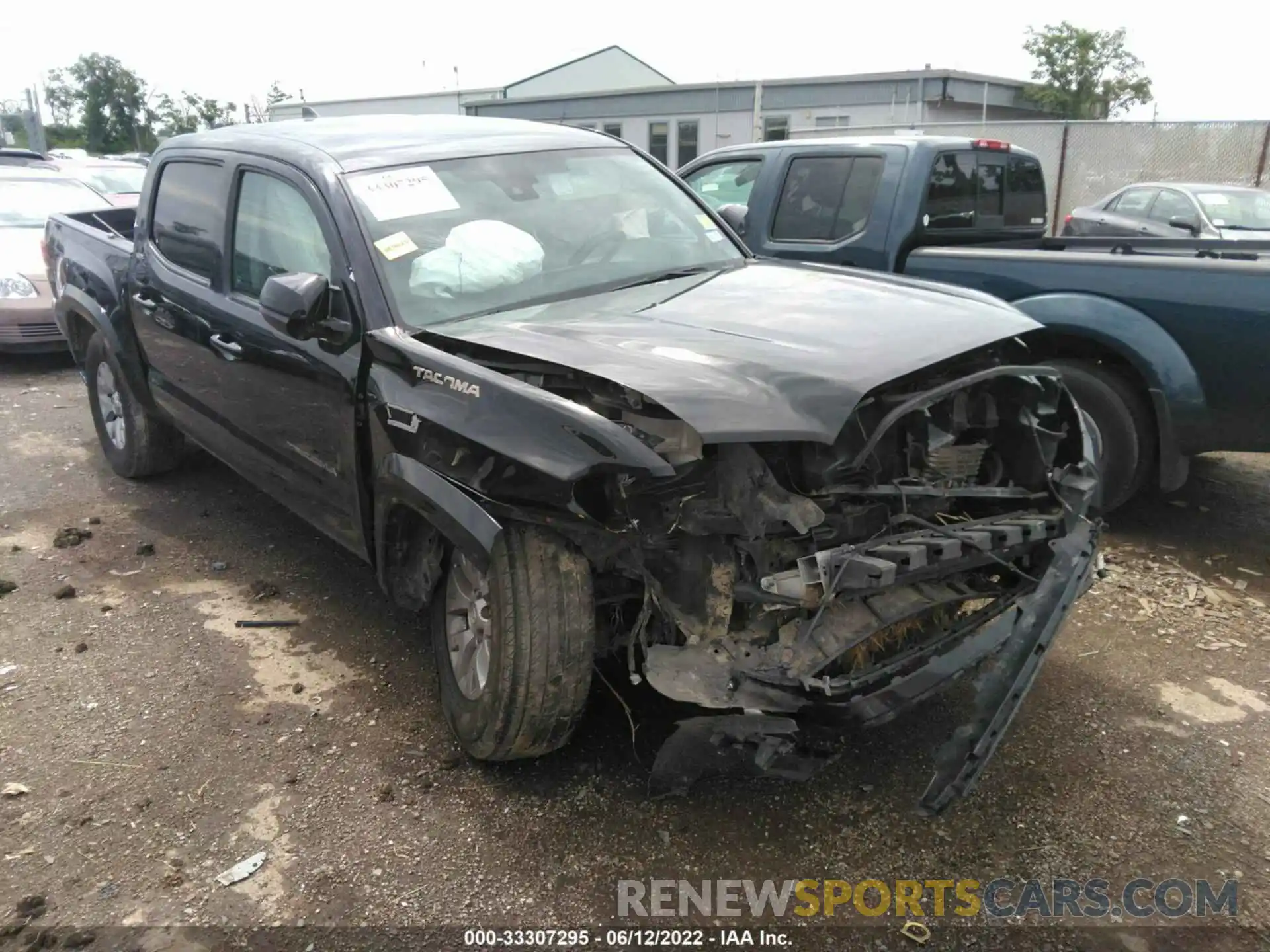 6 Photograph of a damaged car 5TFCZ5ANXKX205068 TOYOTA TACOMA 4WD 2019