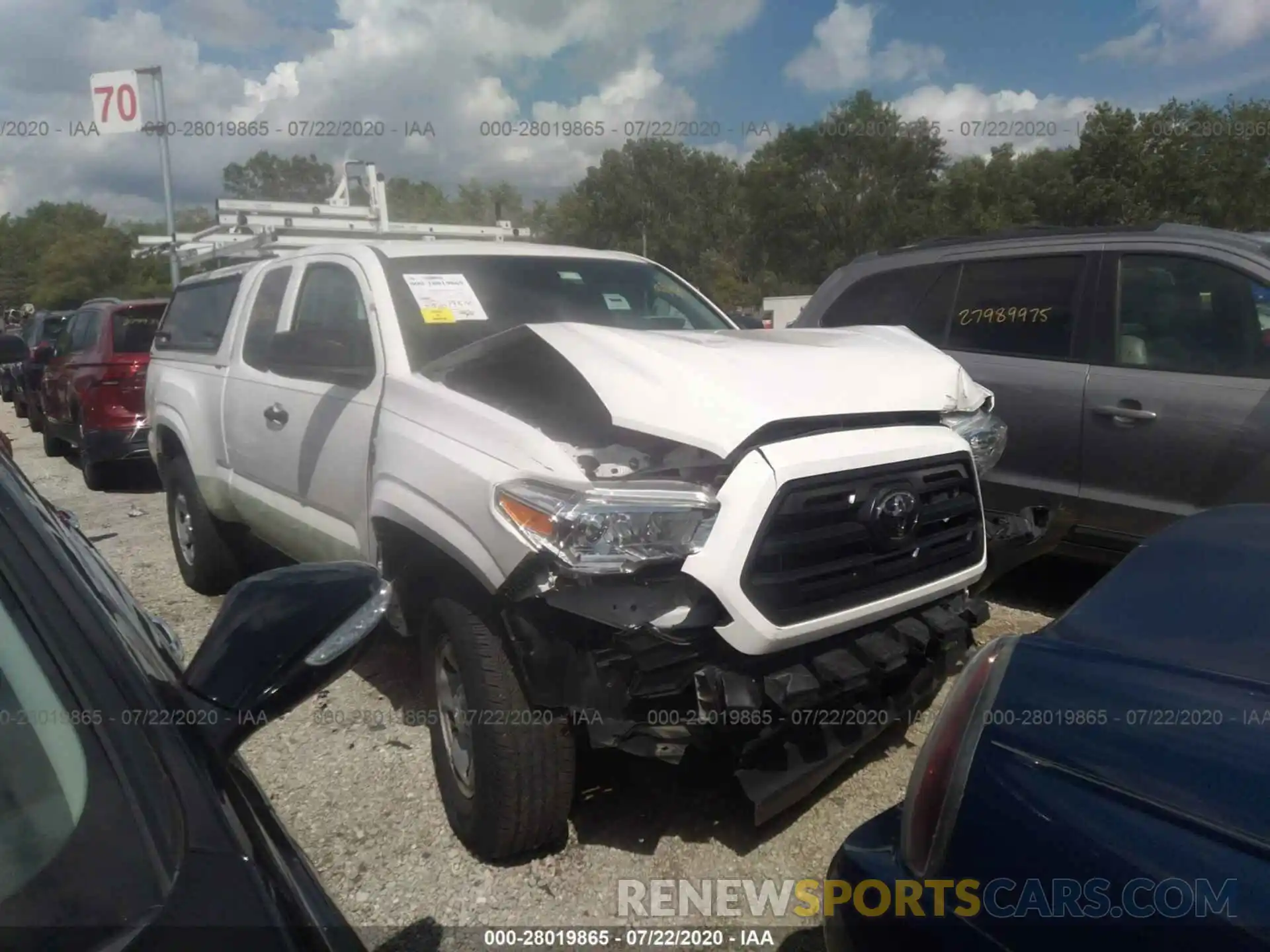 1 Photograph of a damaged car 5TFSX5EN4KX063750 TOYOTA TACOMA 4WD 2019