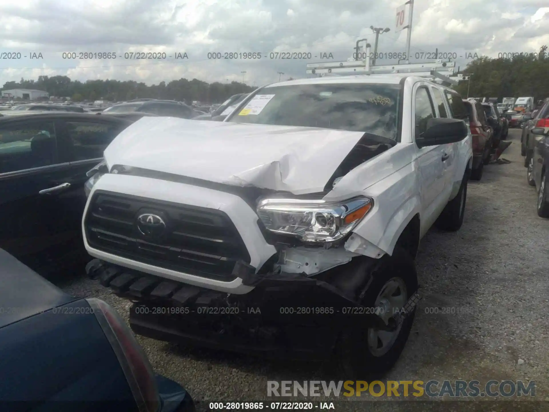 6 Photograph of a damaged car 5TFSX5EN4KX063750 TOYOTA TACOMA 4WD 2019