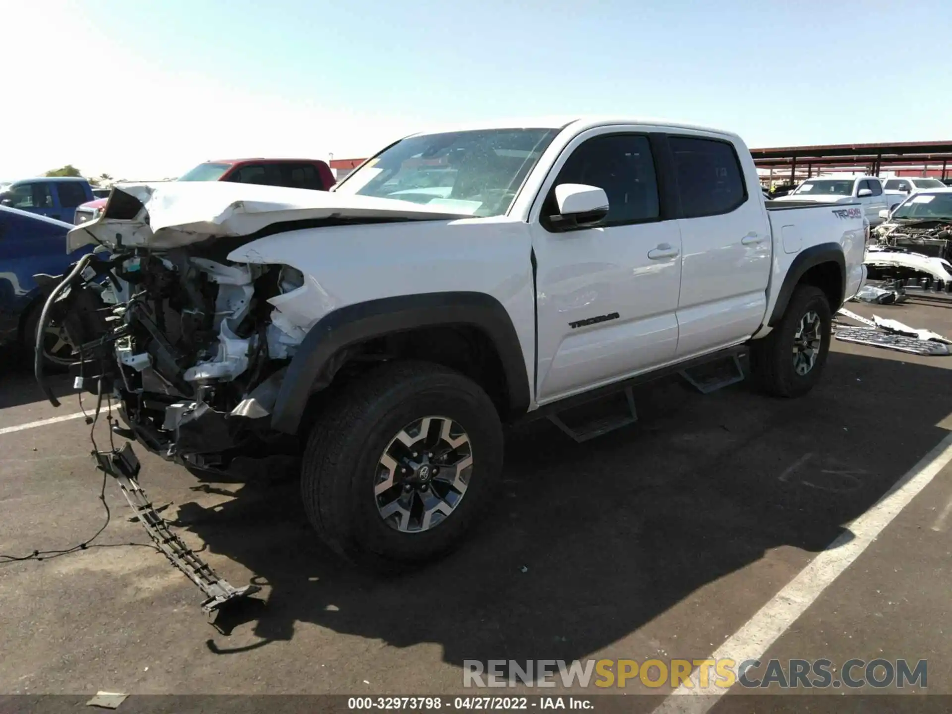 2 Photograph of a damaged car 3TMCZ5AN1LM356548 TOYOTA TACOMA 4WD 2020