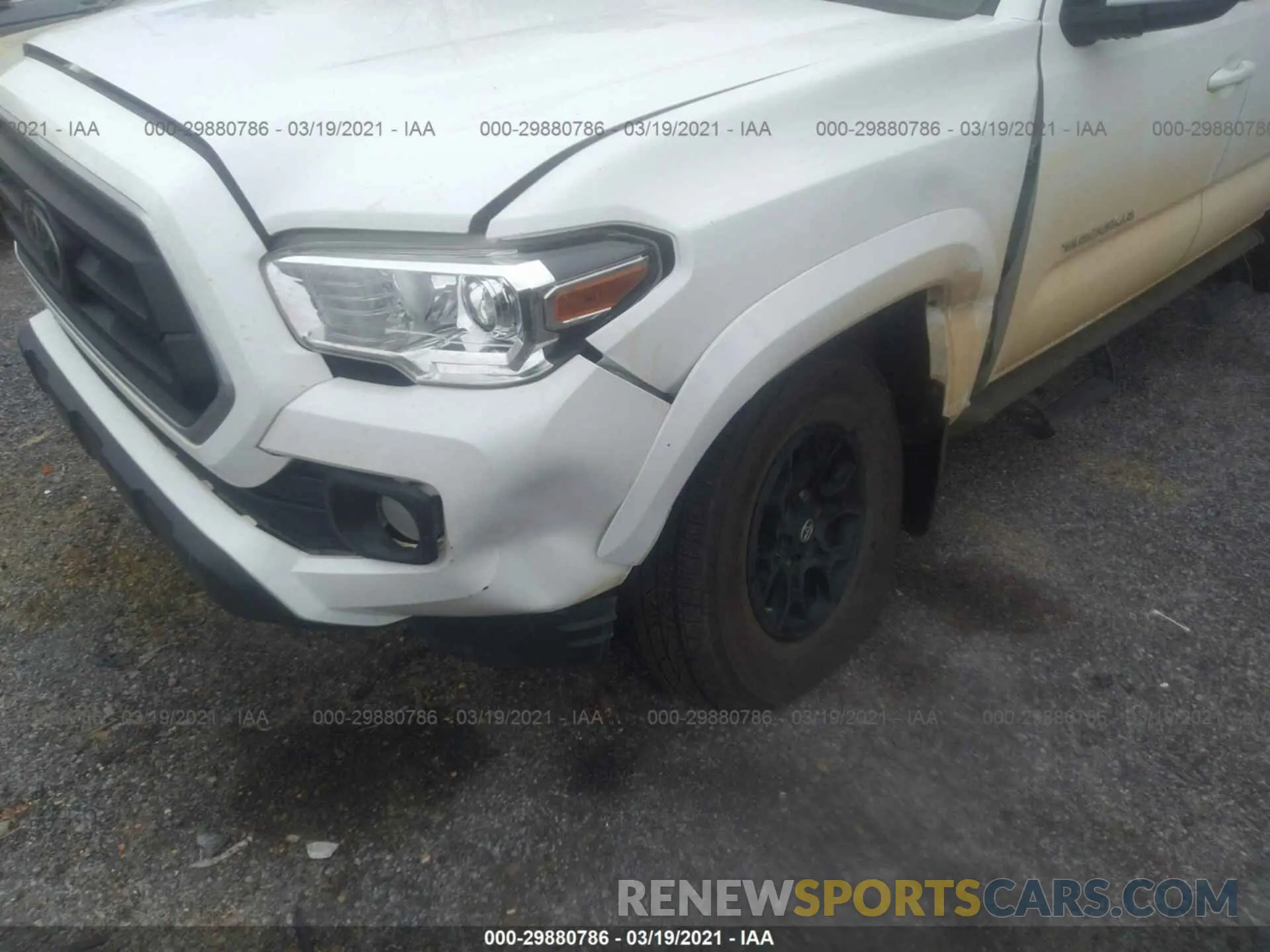 6 Photograph of a damaged car 3TMCZ5AN3LM321140 TOYOTA TACOMA 4WD 2020