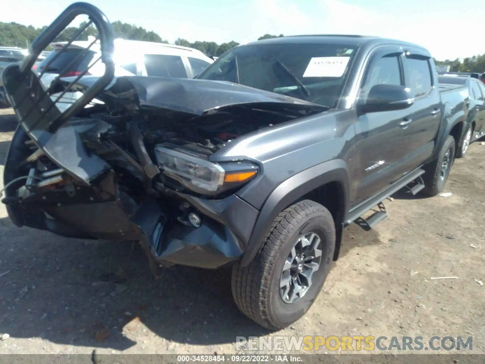 2 Photograph of a damaged car 3TMCZ5AN4LM369259 TOYOTA TACOMA 4WD 2020