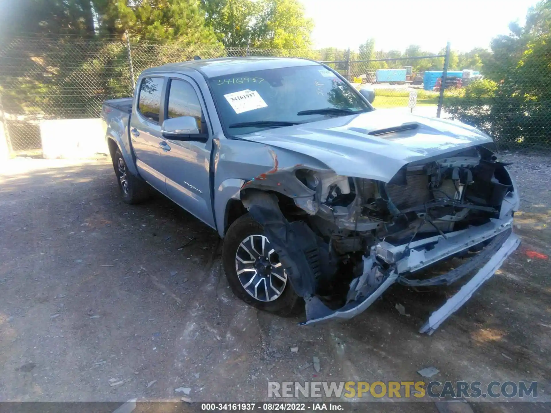 1 Photograph of a damaged car 3TMCZ5AN5LM368427 TOYOTA TACOMA 4WD 2020