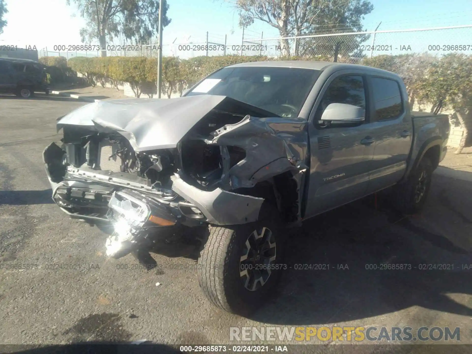 2 Photograph of a damaged car 3TMCZ5AN6LM347862 TOYOTA TACOMA 4WD 2020