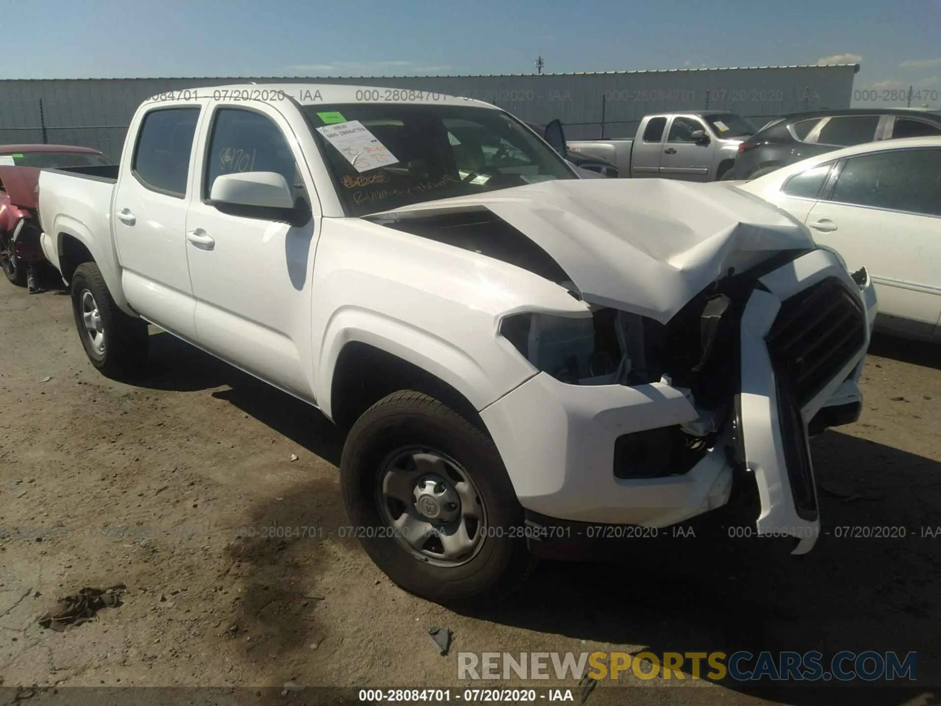 1 Photograph of a damaged car 3TMCZ5AN8LM341545 TOYOTA TACOMA 4WD 2020