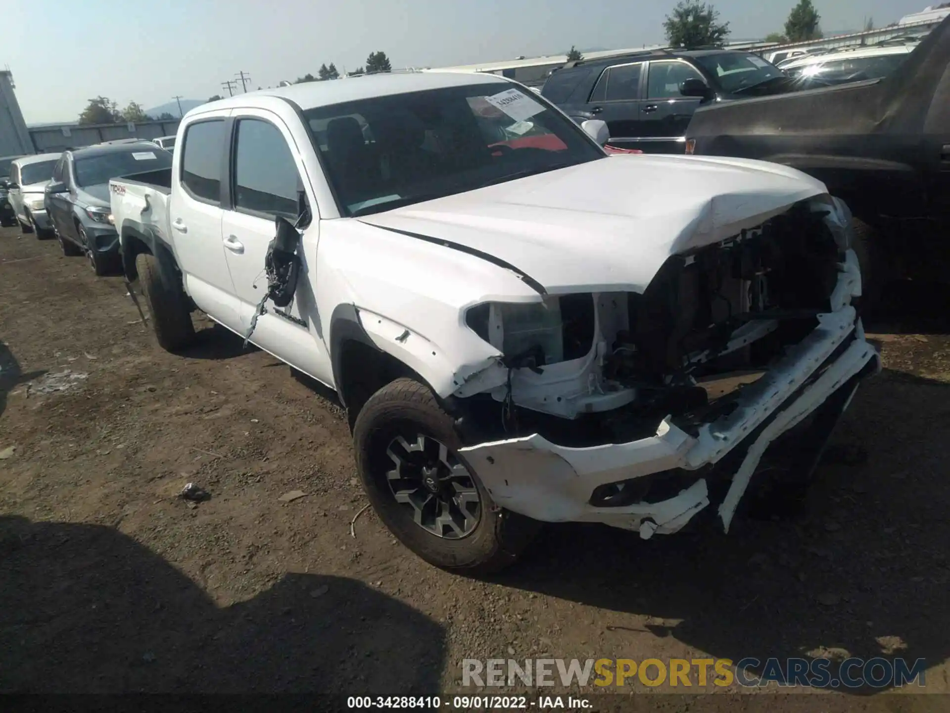 1 Photograph of a damaged car 3TMDZ5BN6LM096795 TOYOTA TACOMA 4WD 2020