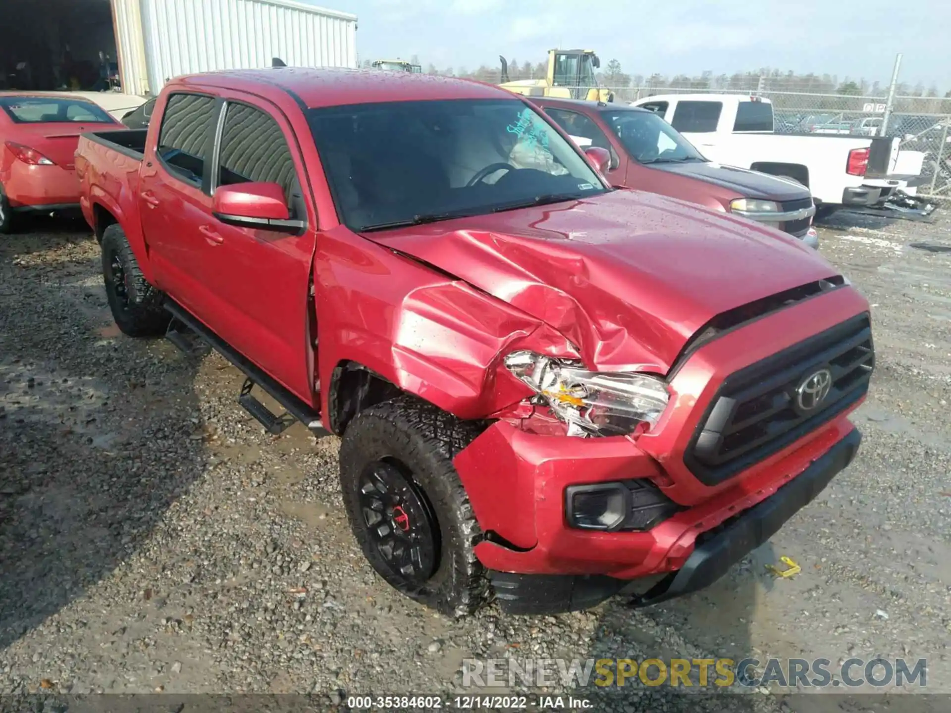 1 Photograph of a damaged car 3TYCZ5AN2LT003112 TOYOTA TACOMA 4WD 2020