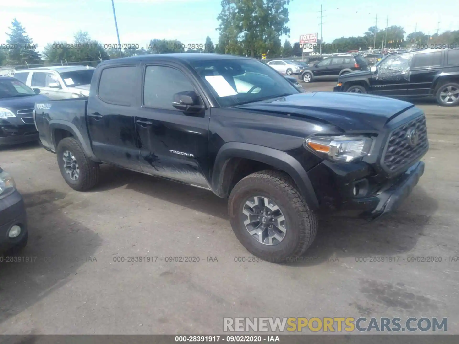 1 Photograph of a damaged car 5TFCZ5AN7LX214652 TOYOTA TACOMA 4WD 2020