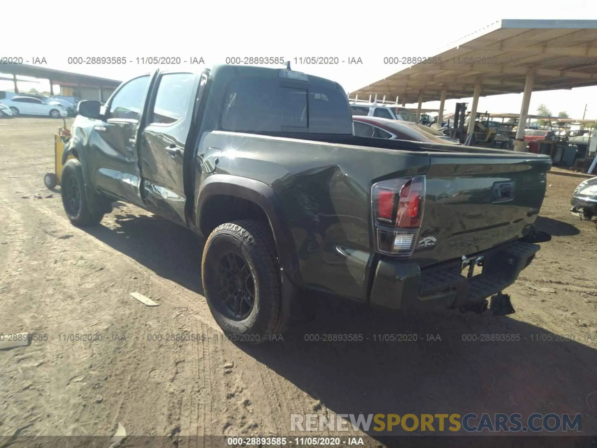 3 Photograph of a damaged car 5TFCZ5AN8LX240371 TOYOTA TACOMA 4WD 2020