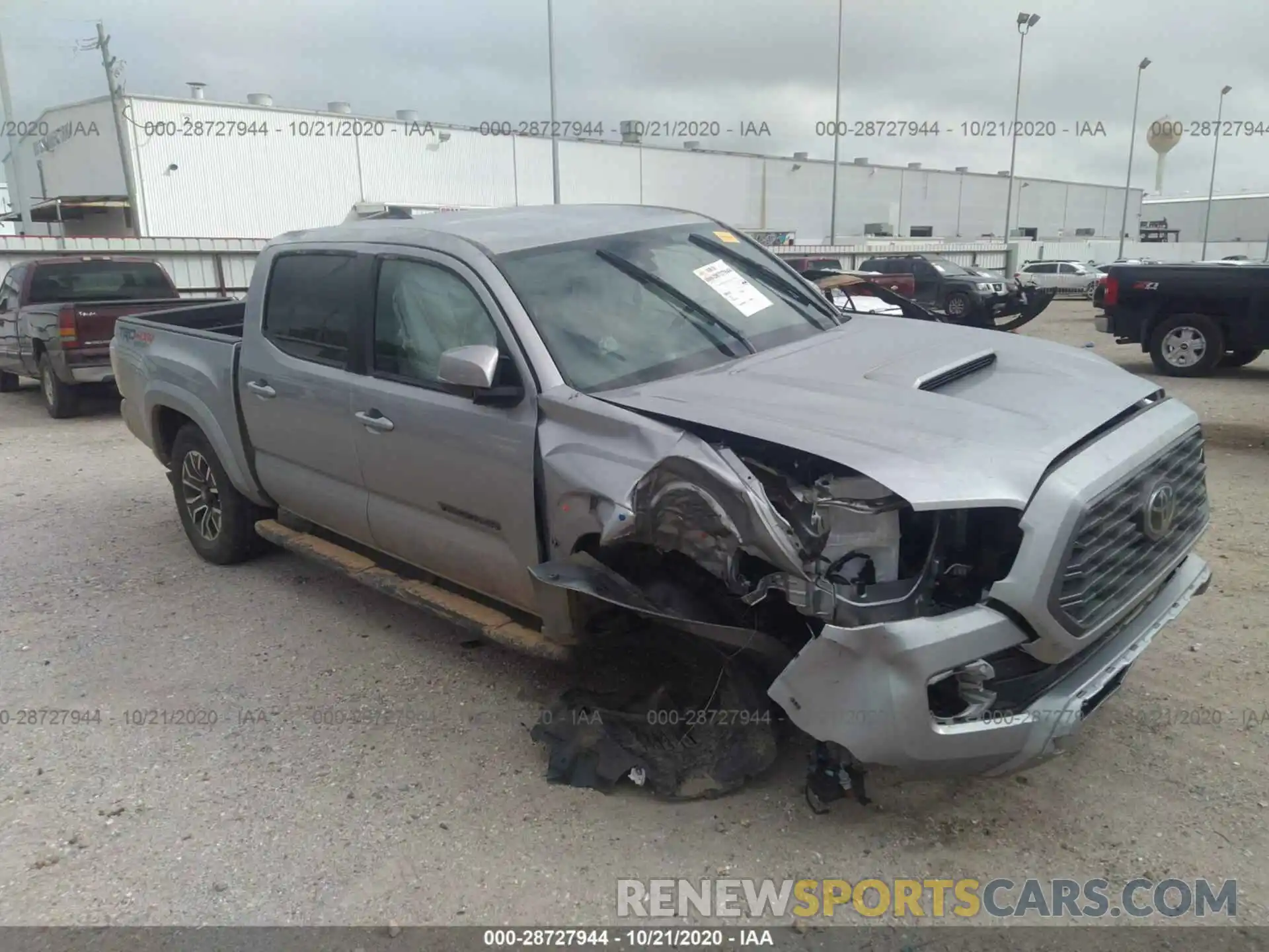 1 Photograph of a damaged car 5TFCZ5AN9LX236801 TOYOTA TACOMA 4WD 2020