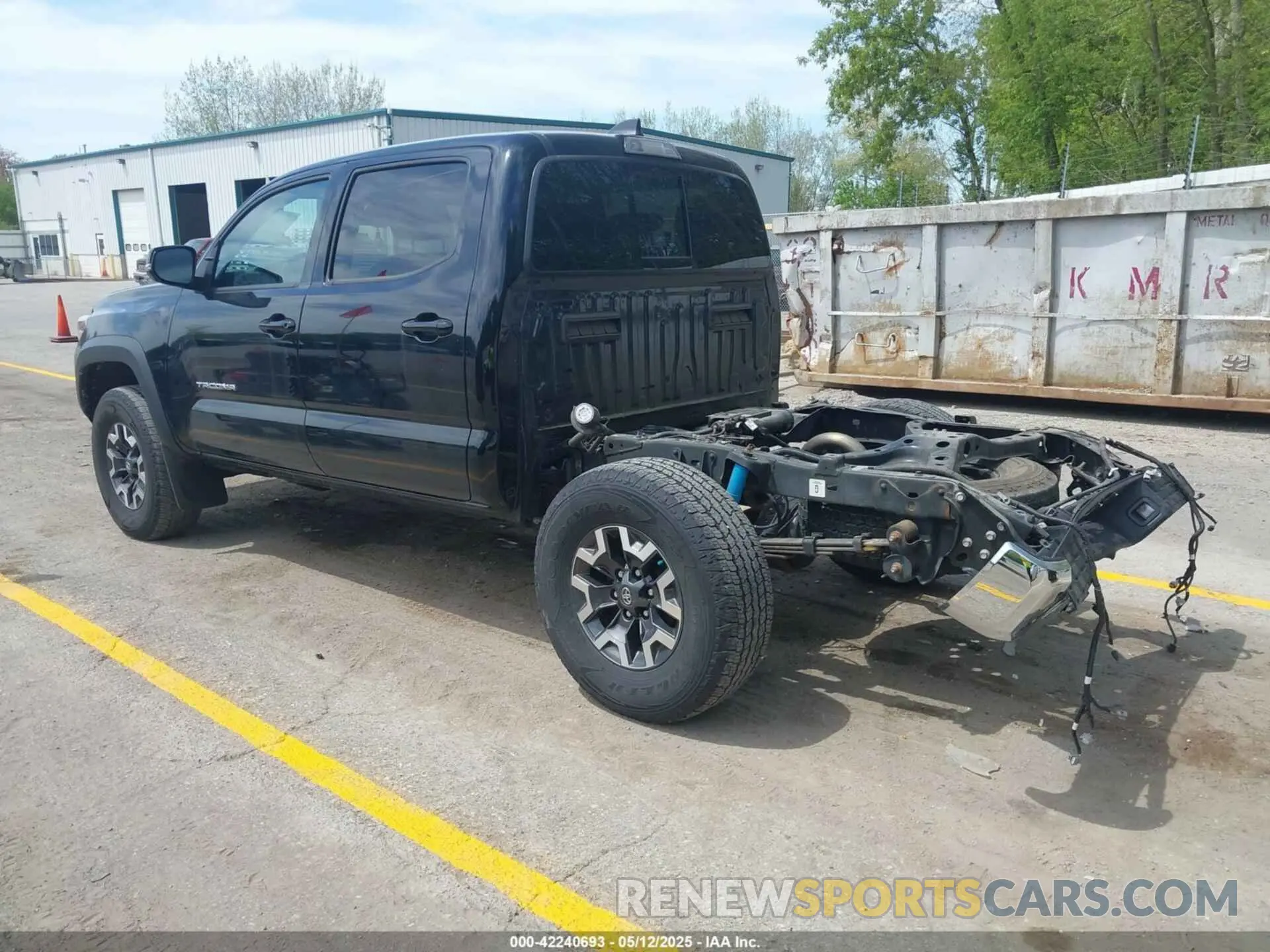 3 Photograph of a damaged car 3TMCZ5AN0MM417261 TOYOTA TACOMA 4WD 2021